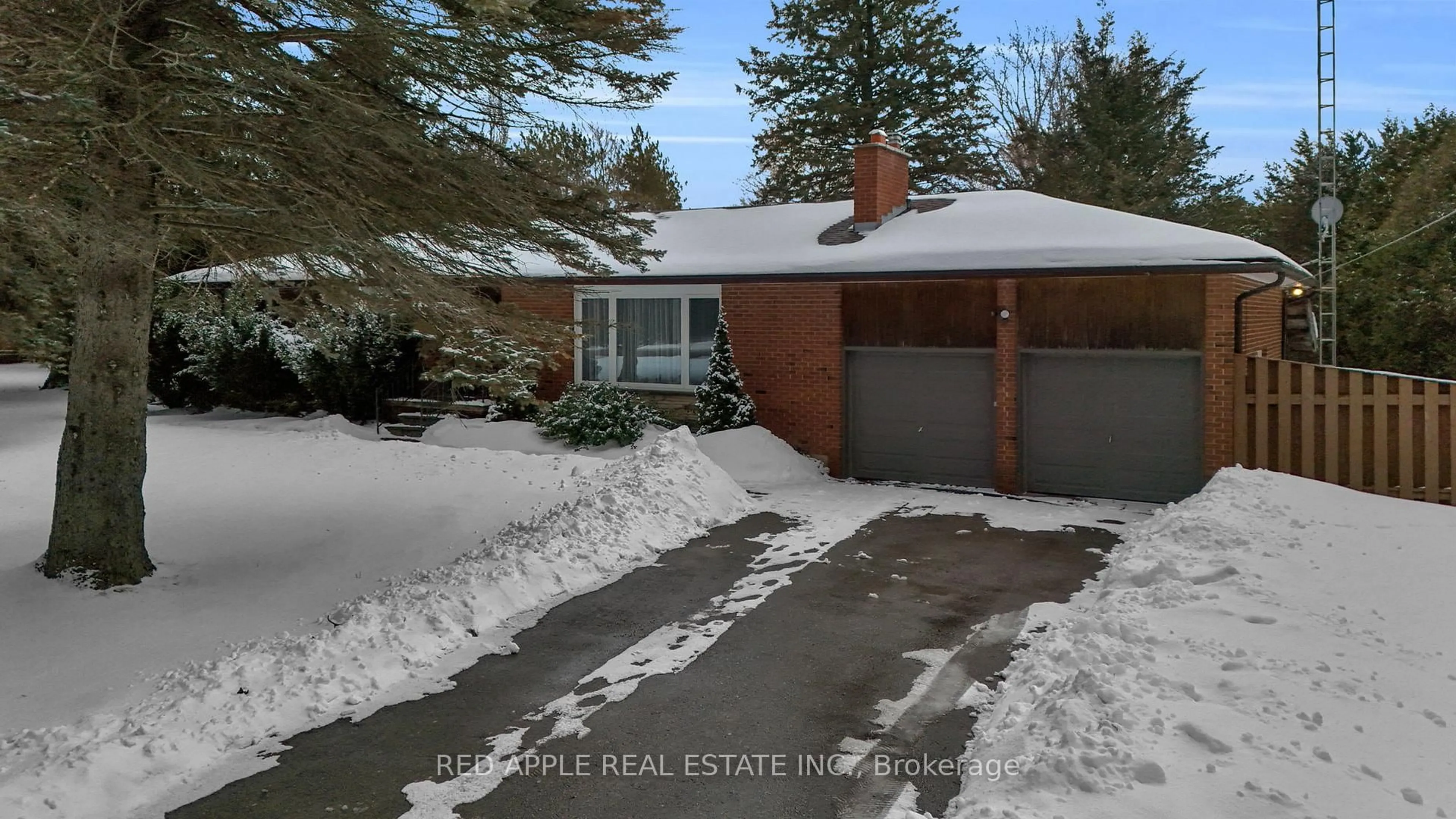 Home with brick exterior material, street for 4905 Lloydtown-Aurora Rd, King Ontario L7B 0E2