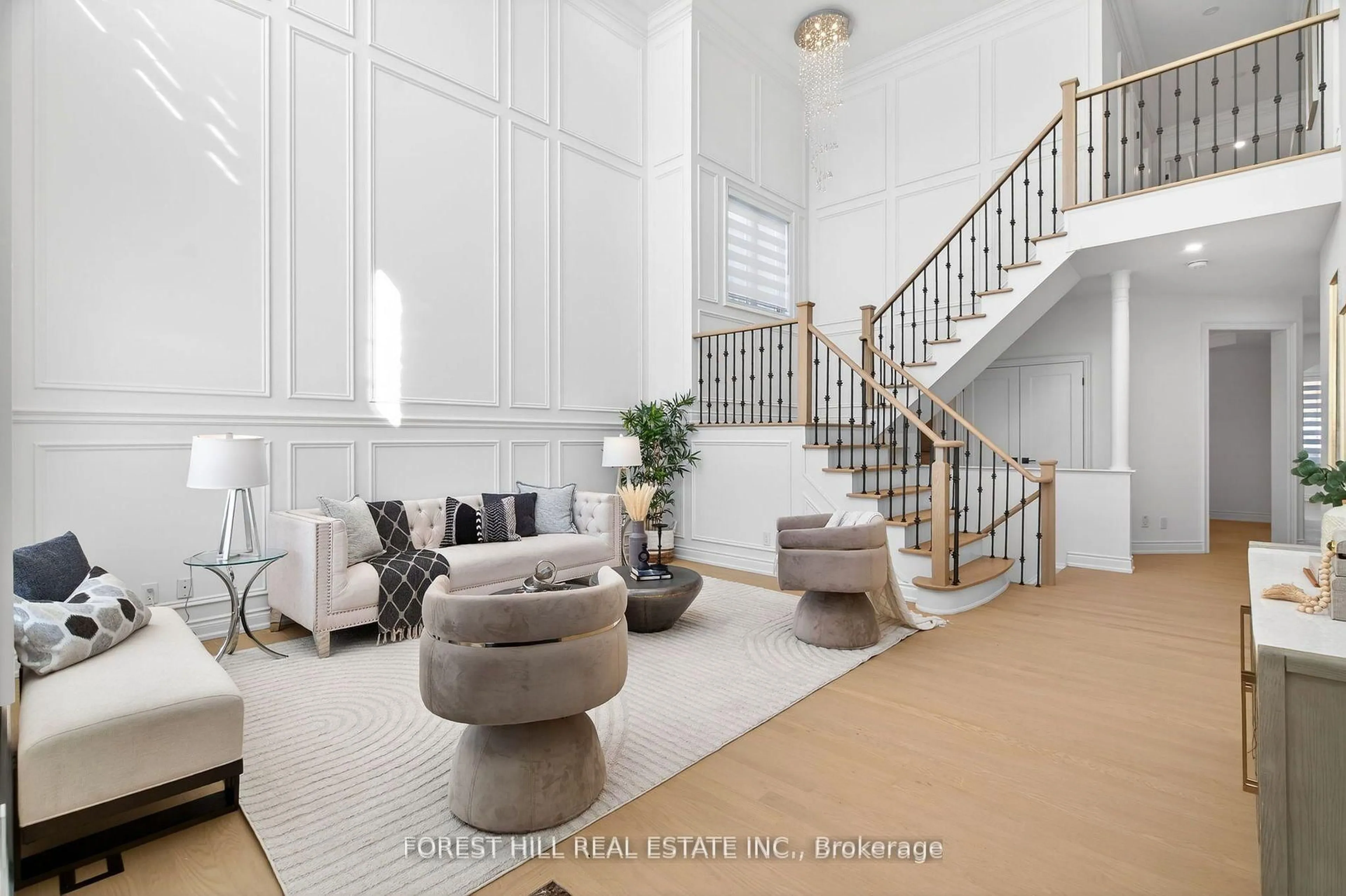 Indoor foyer for 749 Via Romano Blvd, Vaughan Ontario L6A 0G4