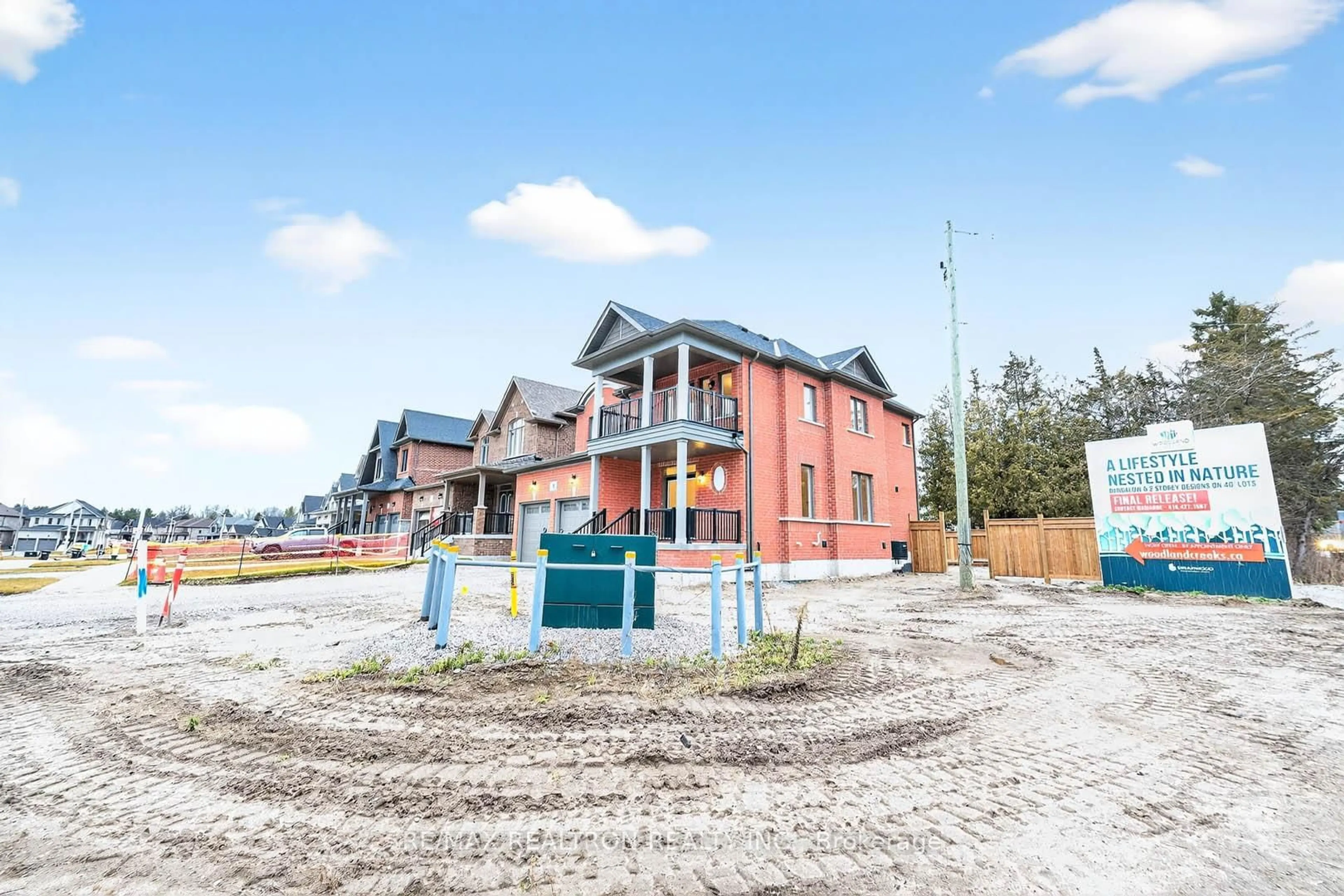 Unknown for 1 Wakefield Blvd, Essa Ontario L3W 0L7