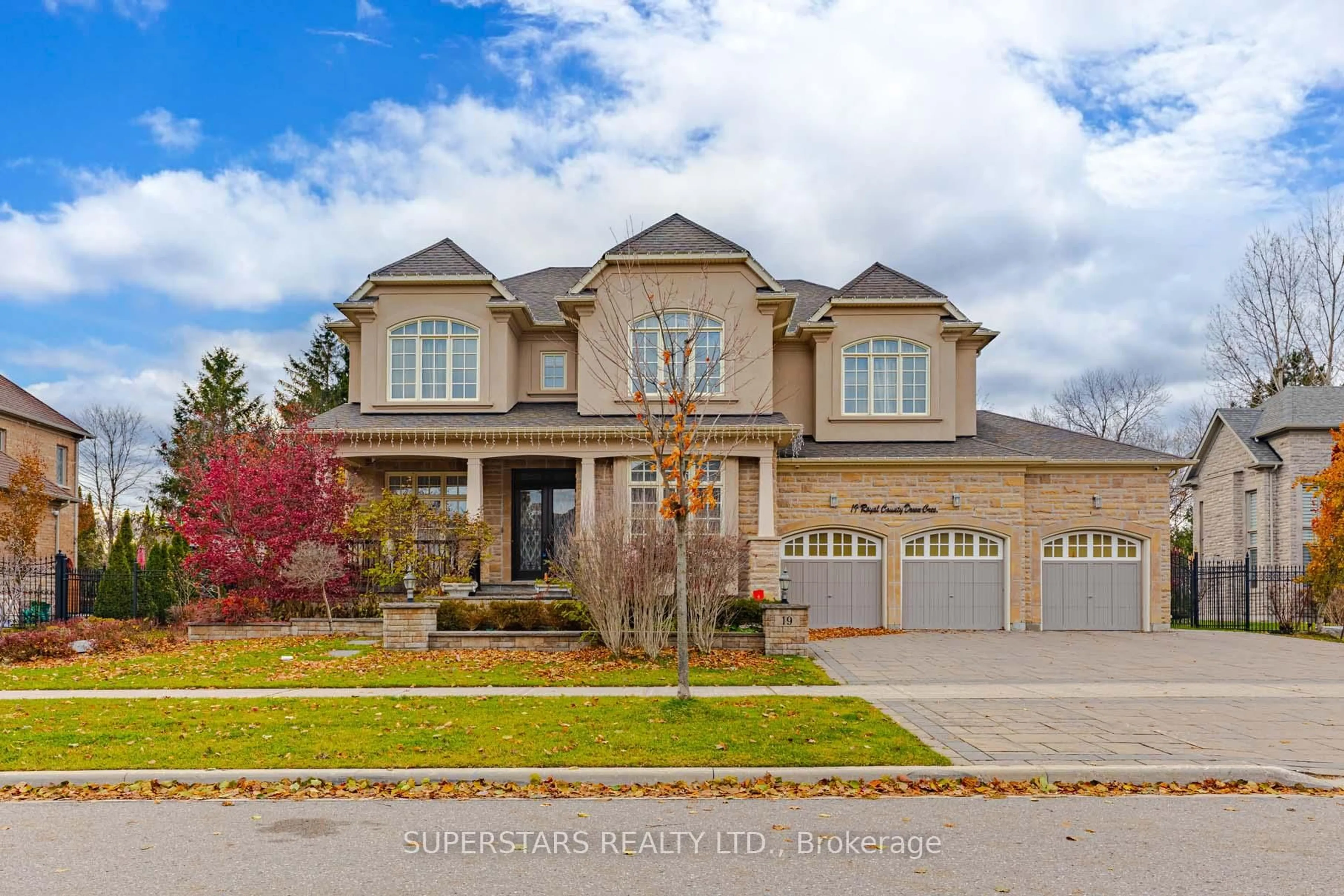 Home with brick exterior material, street for 19 Royal County Down Cres, Markham Ontario L6C 0K1