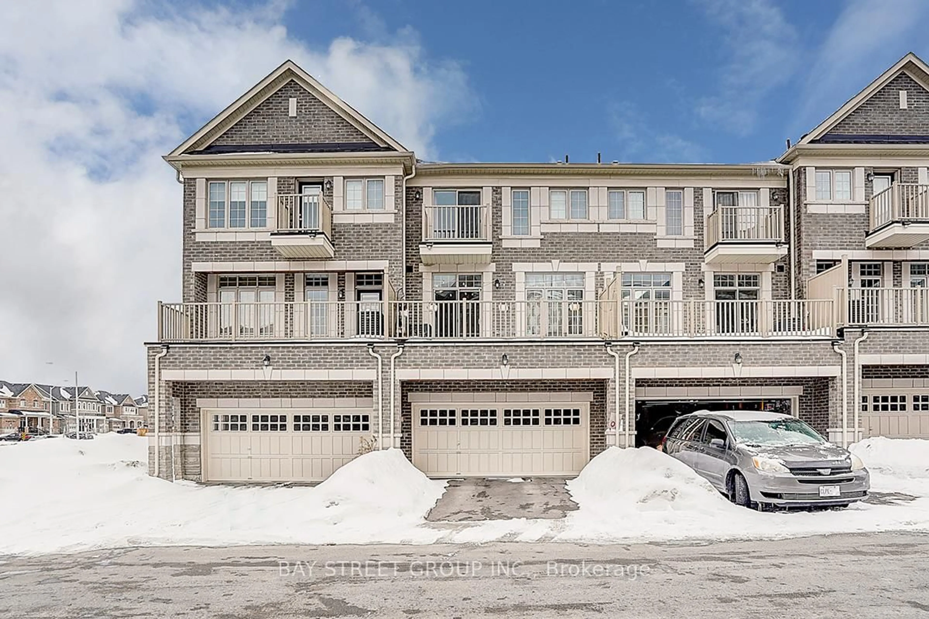 A pic from outside/outdoor area/front of a property/back of a property/a pic from drone, street for 3474 Denison St, Markham Ontario L3S 0E9