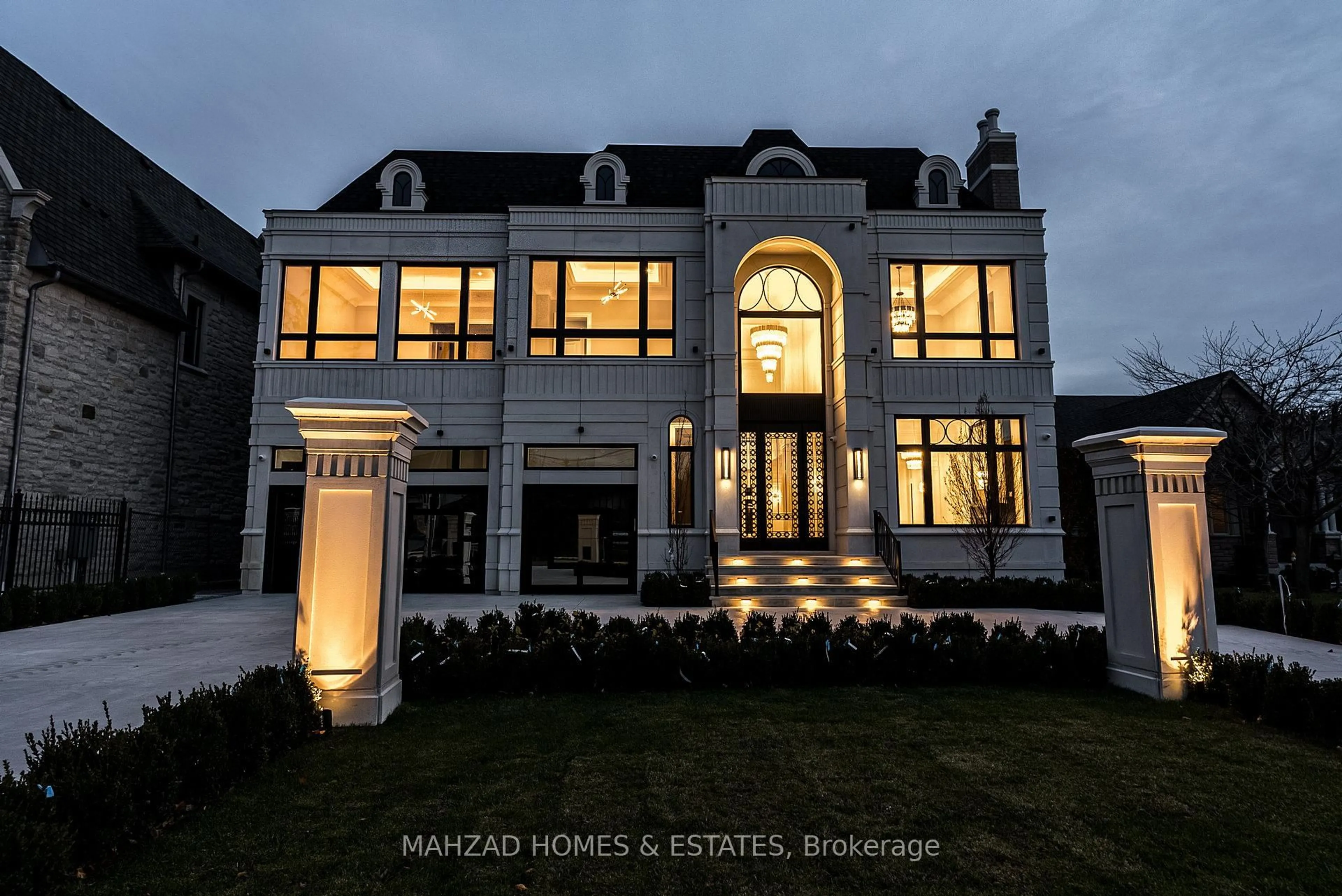 Home with brick exterior material, building for 47 Edgar Ave, Richmond Hill Ontario L4C 6K2