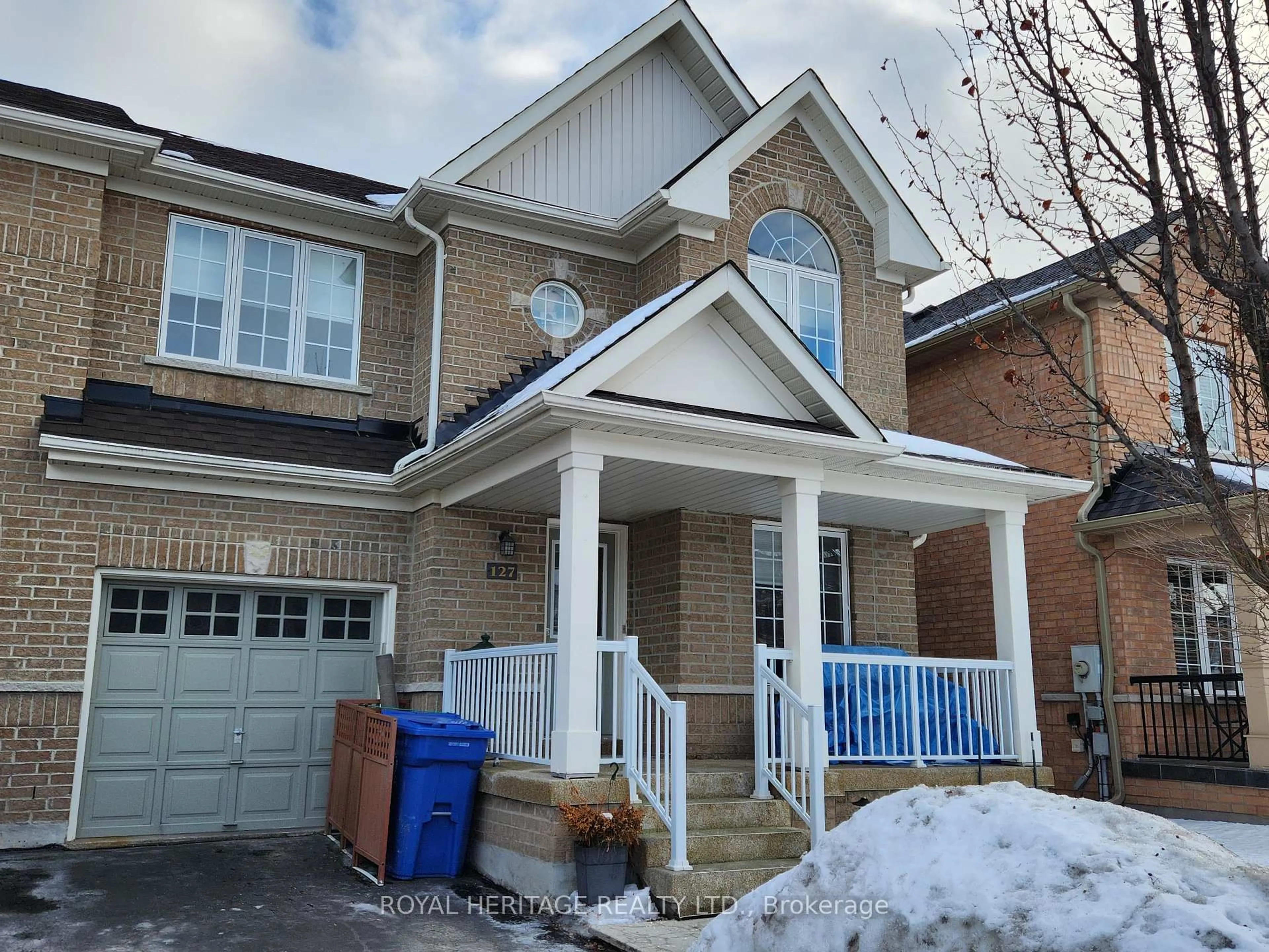 Home with brick exterior material, street for 127 Knapton Dr, Newmarket Ontario L3X 3B3