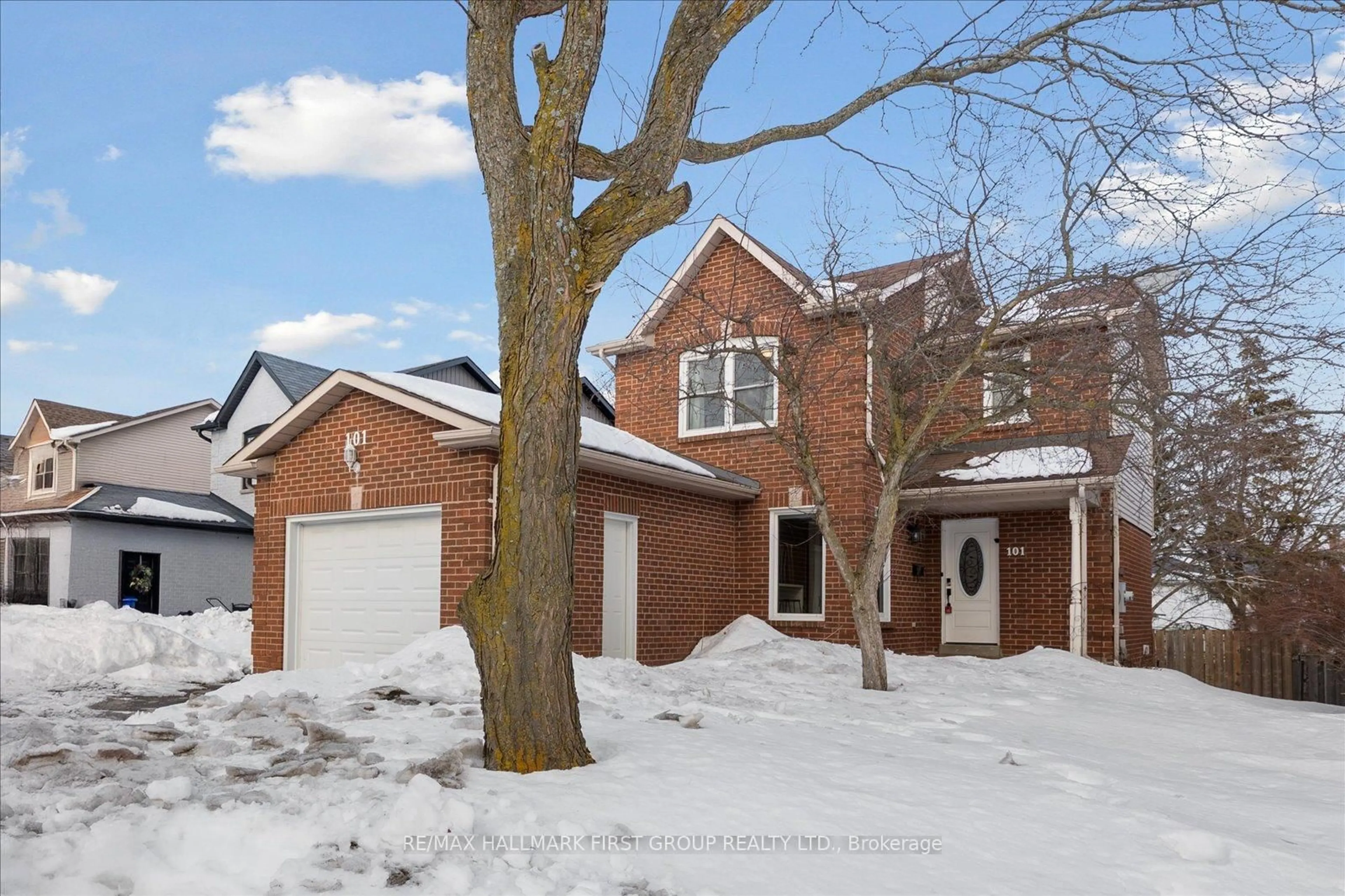 Home with brick exterior material, street for 101 Natanya Blvd, Georgina Ontario L4P 3P9