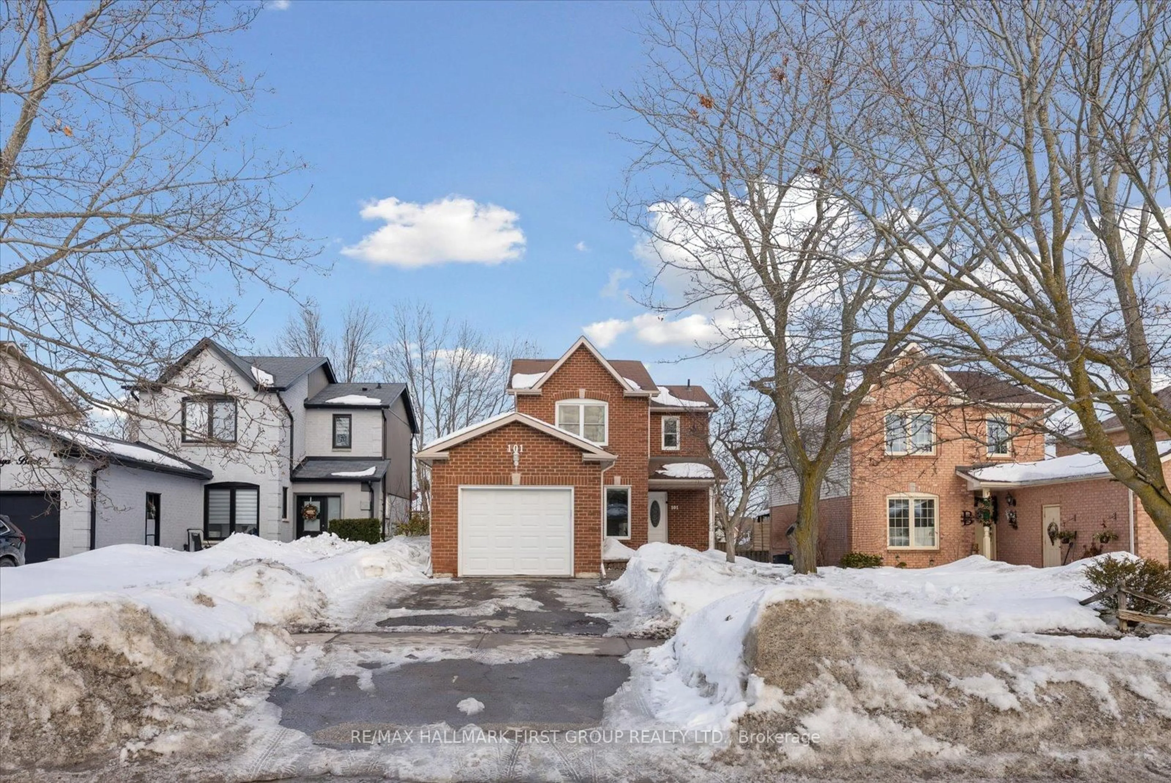 Home with brick exterior material, street for 101 Natanya Blvd, Georgina Ontario L4P 3P9