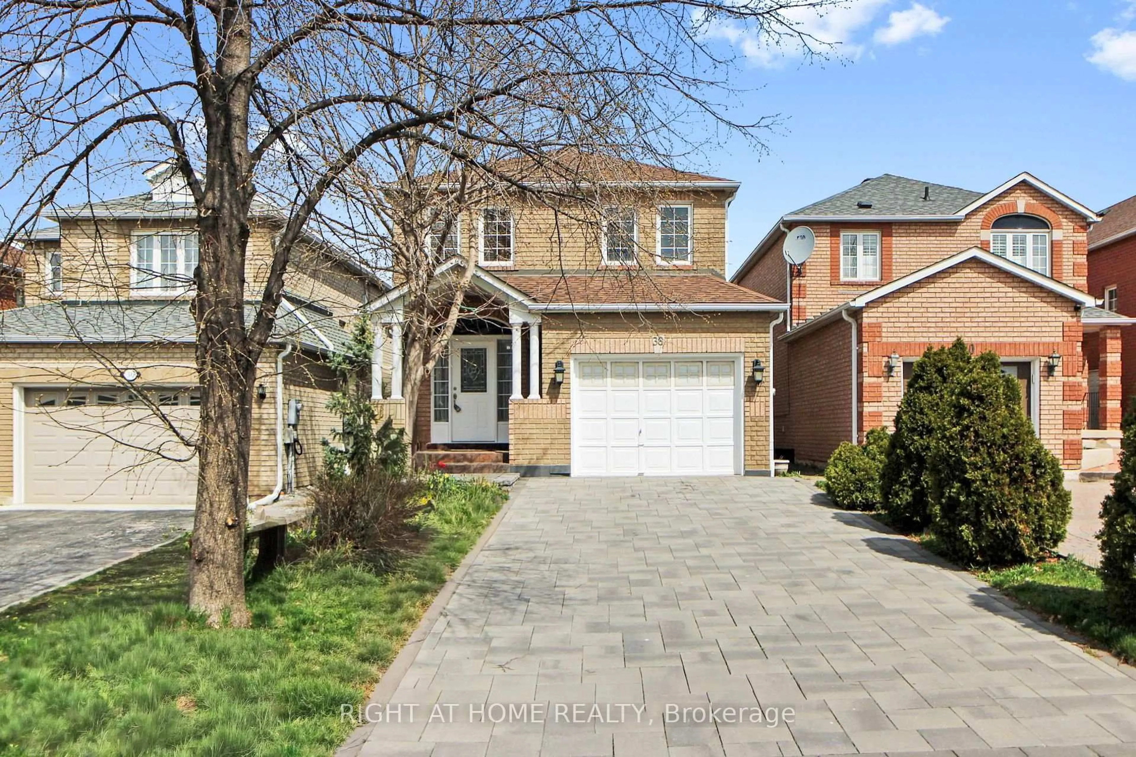 Home with brick exterior material, street for 38 Rosanna Cres, Vaughan Ontario L6A 2T3