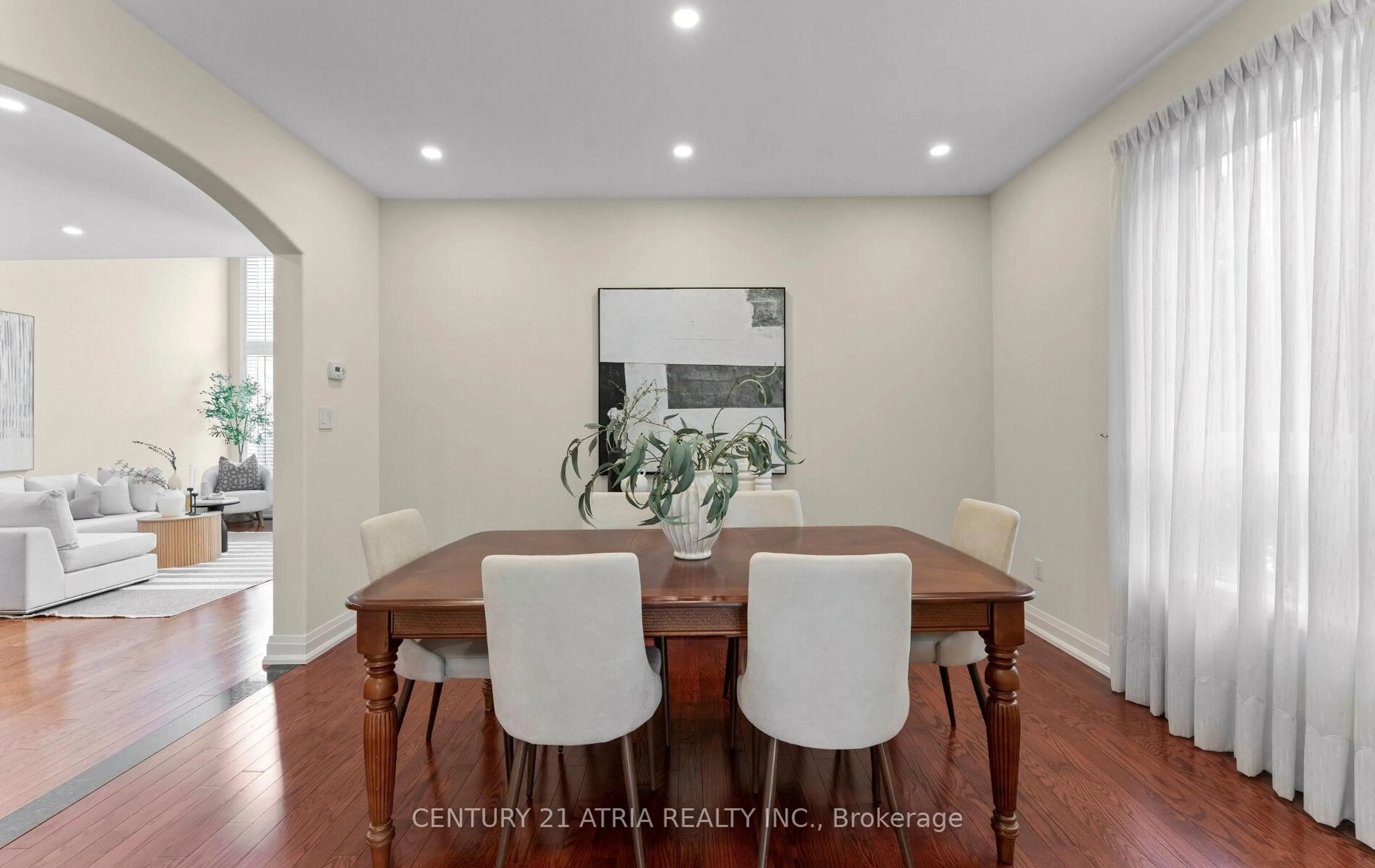 Dining room, wood/laminate floor for 3 Oxfordshire St, Markham Ontario L6C 2Z8