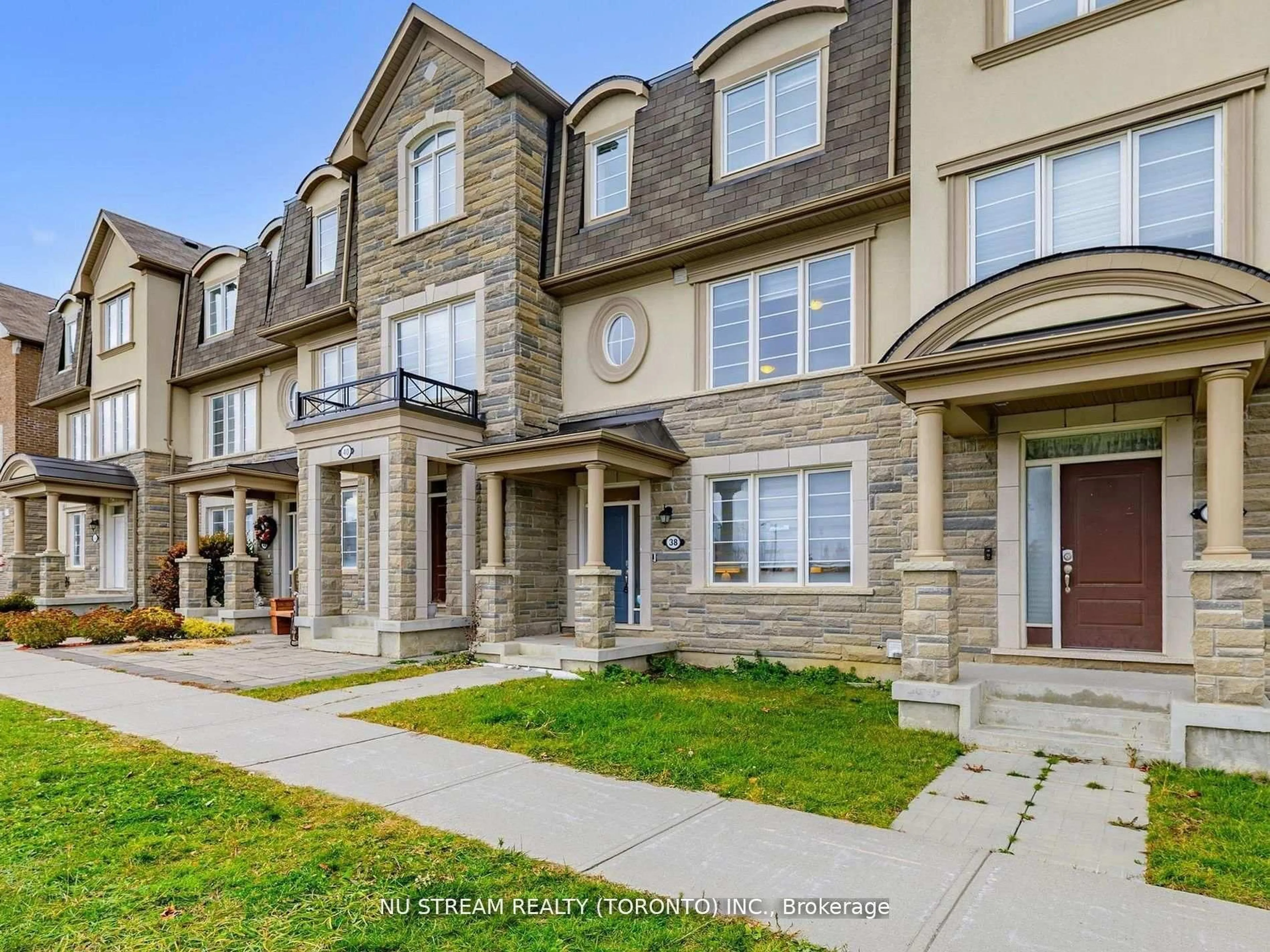 Unknown for 38 WILLIAM F.BELL Pkwy, Richmond Hill Ontario L4S 0K1