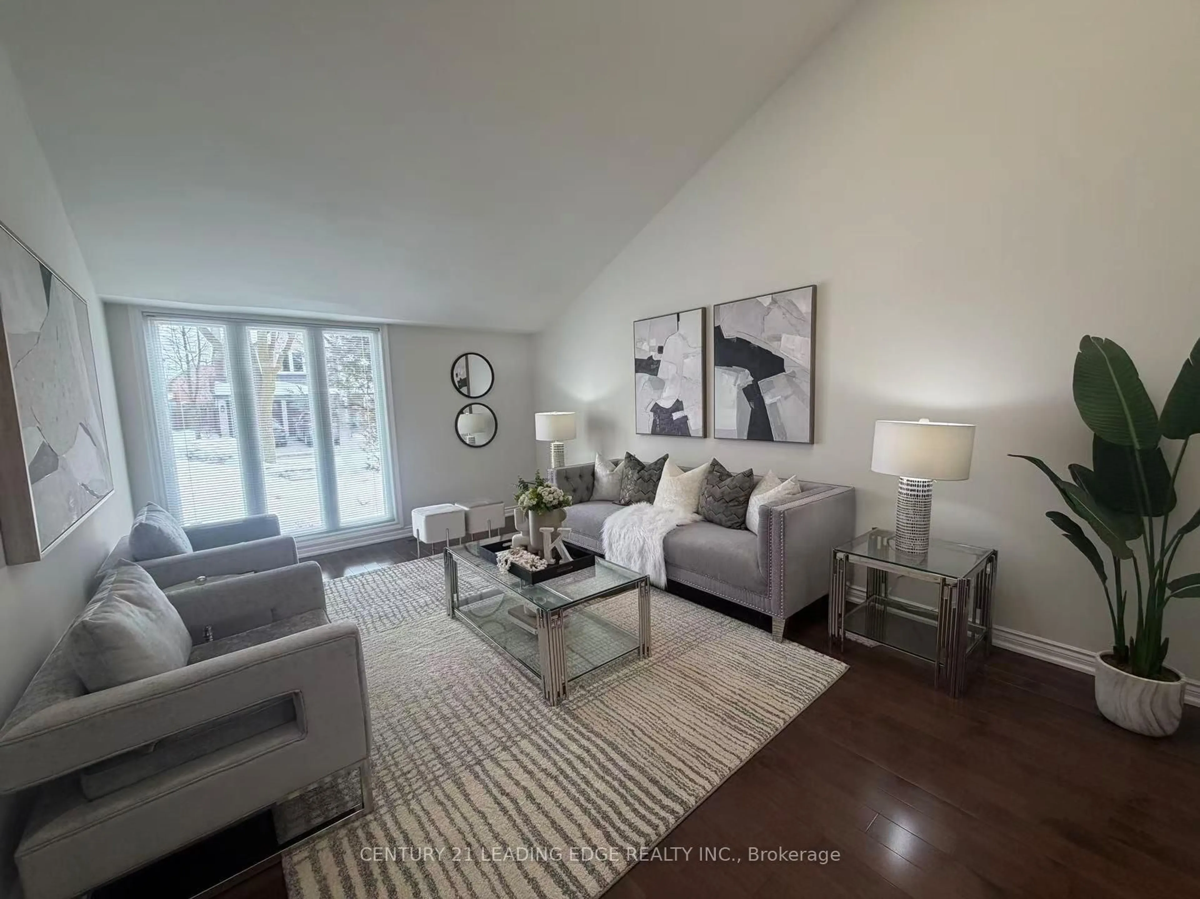 Living room with furniture, unknown for 38 Hetherington Cres, Vaughan Ontario L4J 2M2