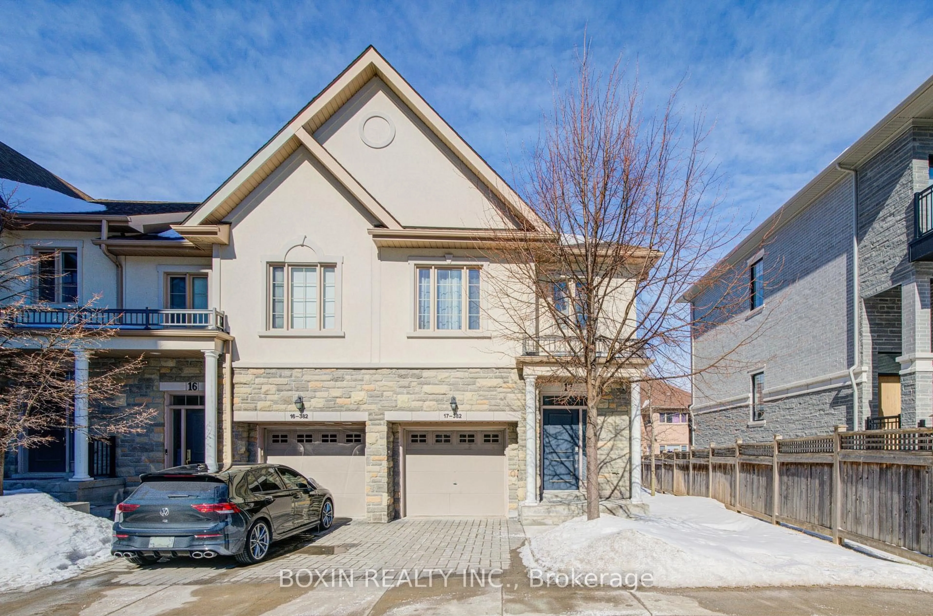Home with brick exterior material, street for 382 Highway 7 E #Th17, Richmond Hill Ontario L4B 0C5