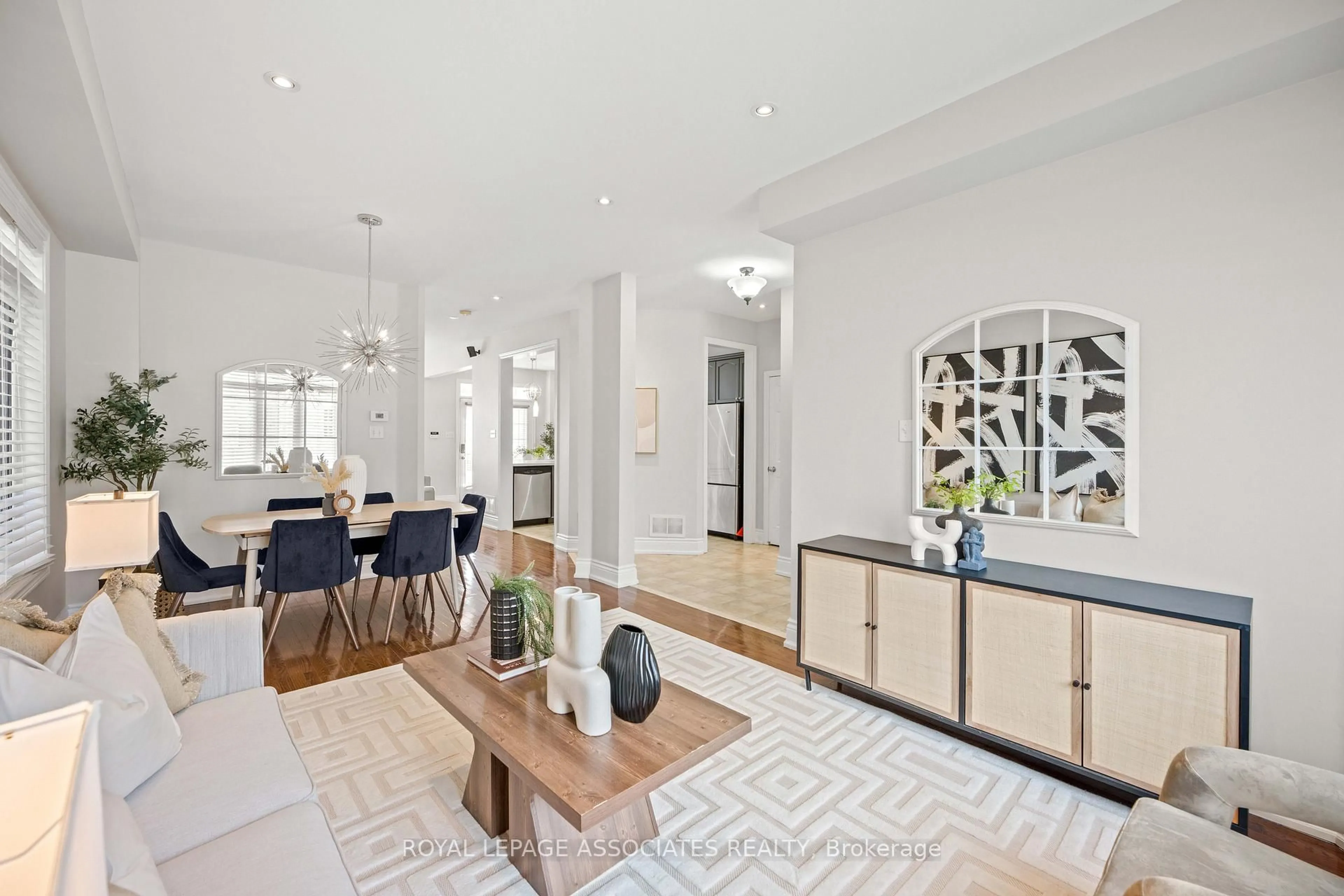 Unknown for 33 Evaridge Dr, Markham Ontario L6B 1E7