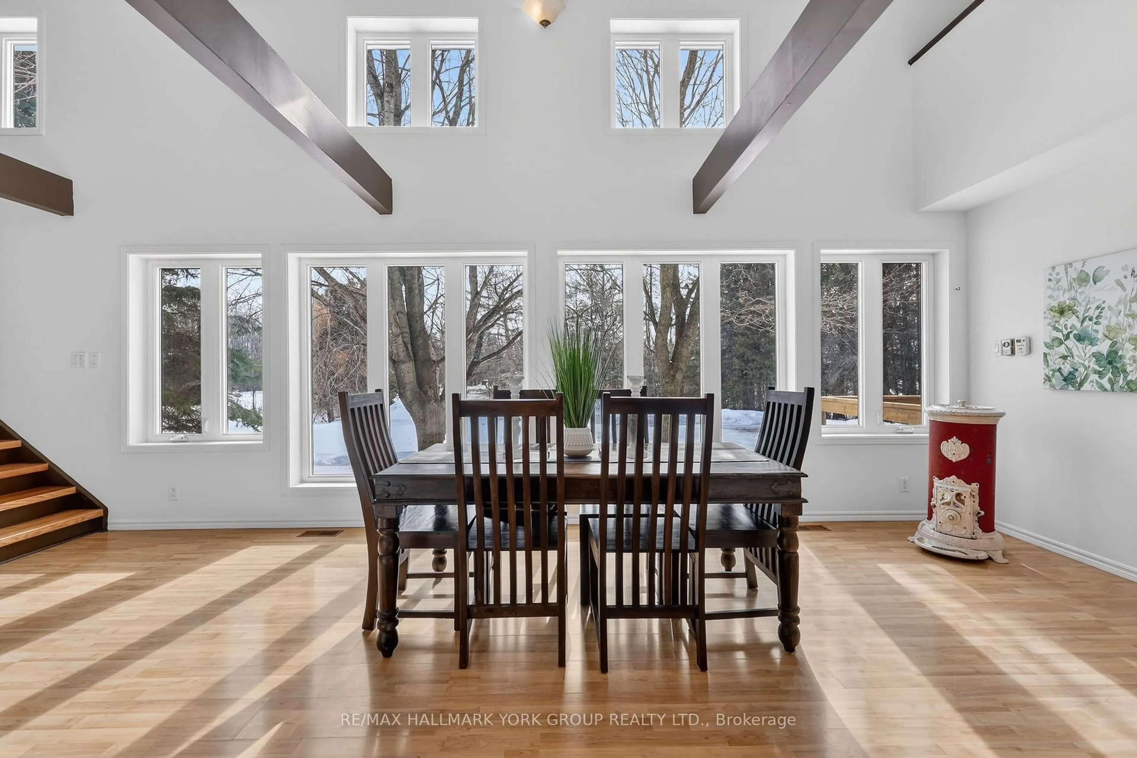 Dining room, unknown for 5768 Smith Blvd, Georgina Ontario L0E 1A0