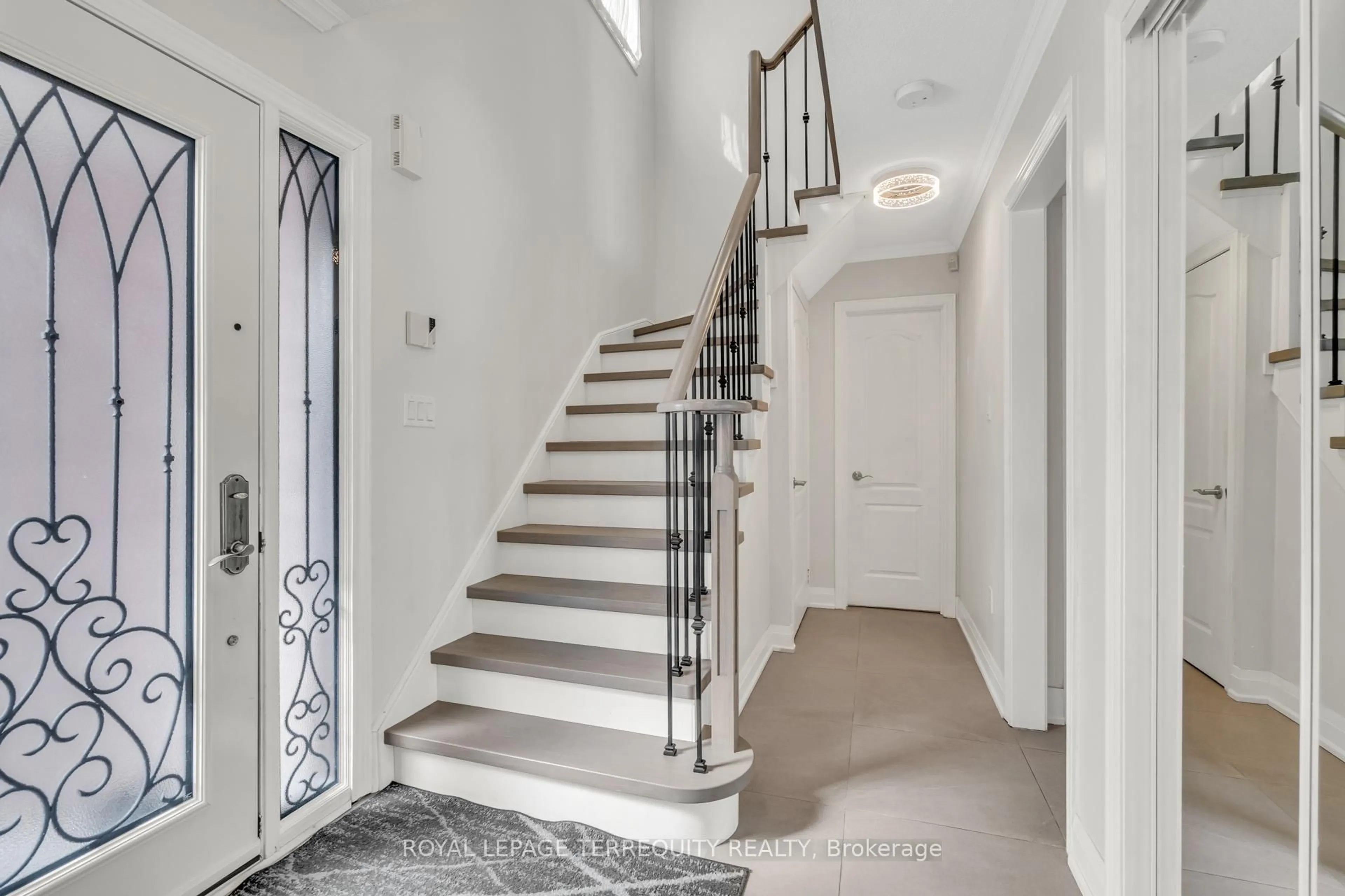 Unknown for 55 Grampian Ave, Vaughan Ontario L6A 2A1