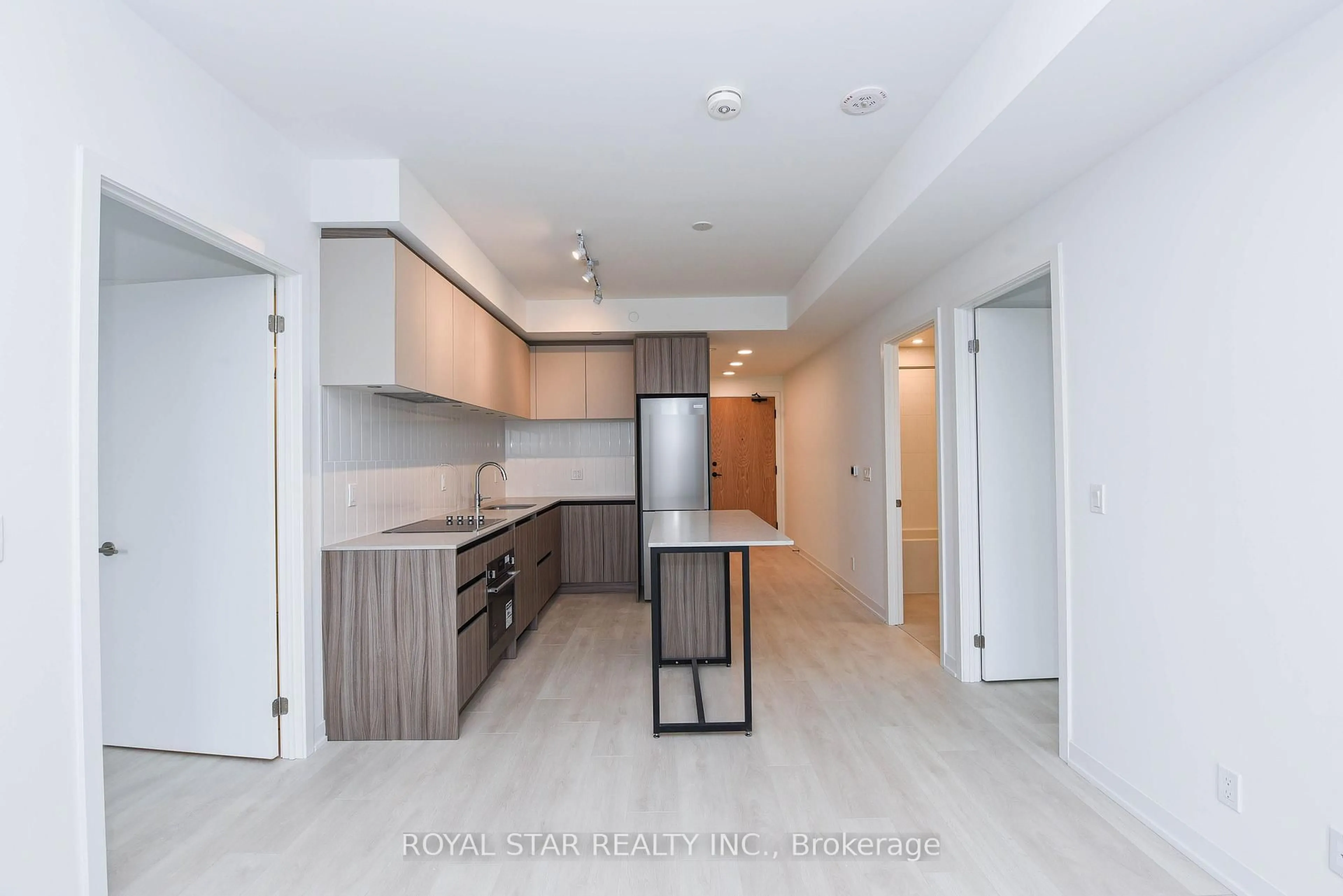 Open concept kitchen, unknown for 7950 Bathurst St #1502, Vaughan Ontario L4J 0L4