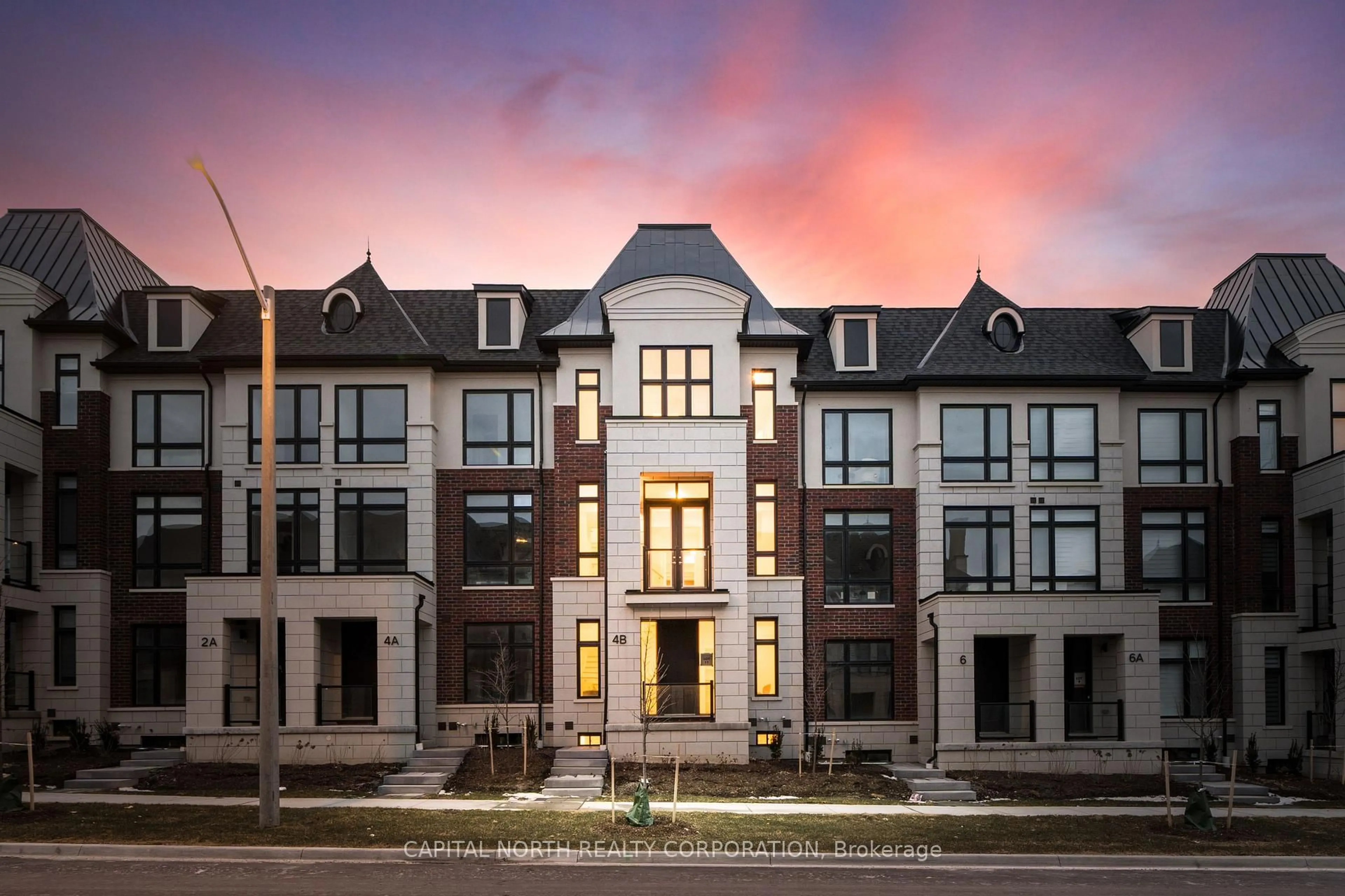 Home with brick exterior material, building for 4B McCachen St, Richmond Hill Ontario L4E 1L4