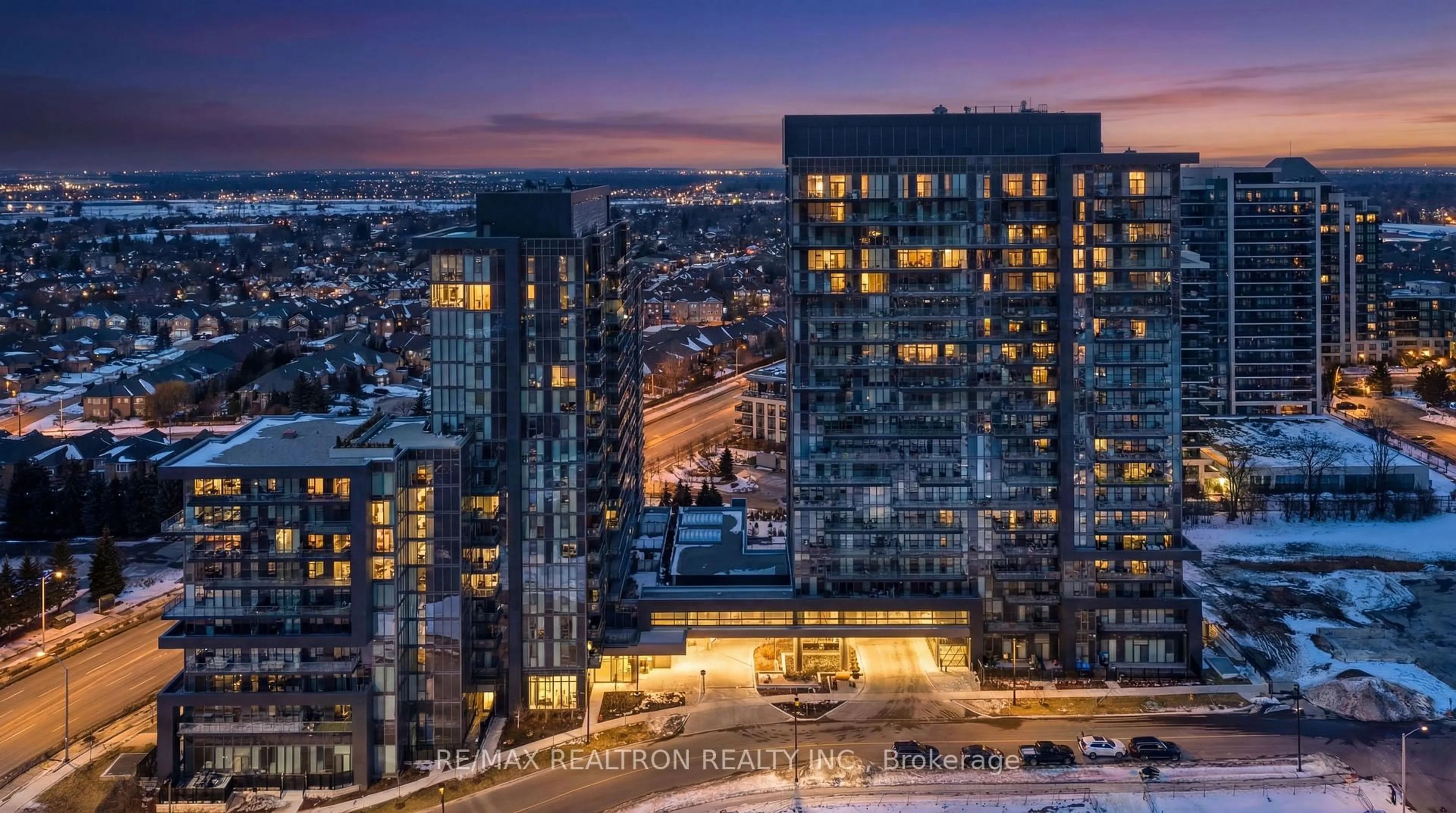 Unknown for 20 Gatineau Dr #1301, Vaughan Ontario L4J 0L3