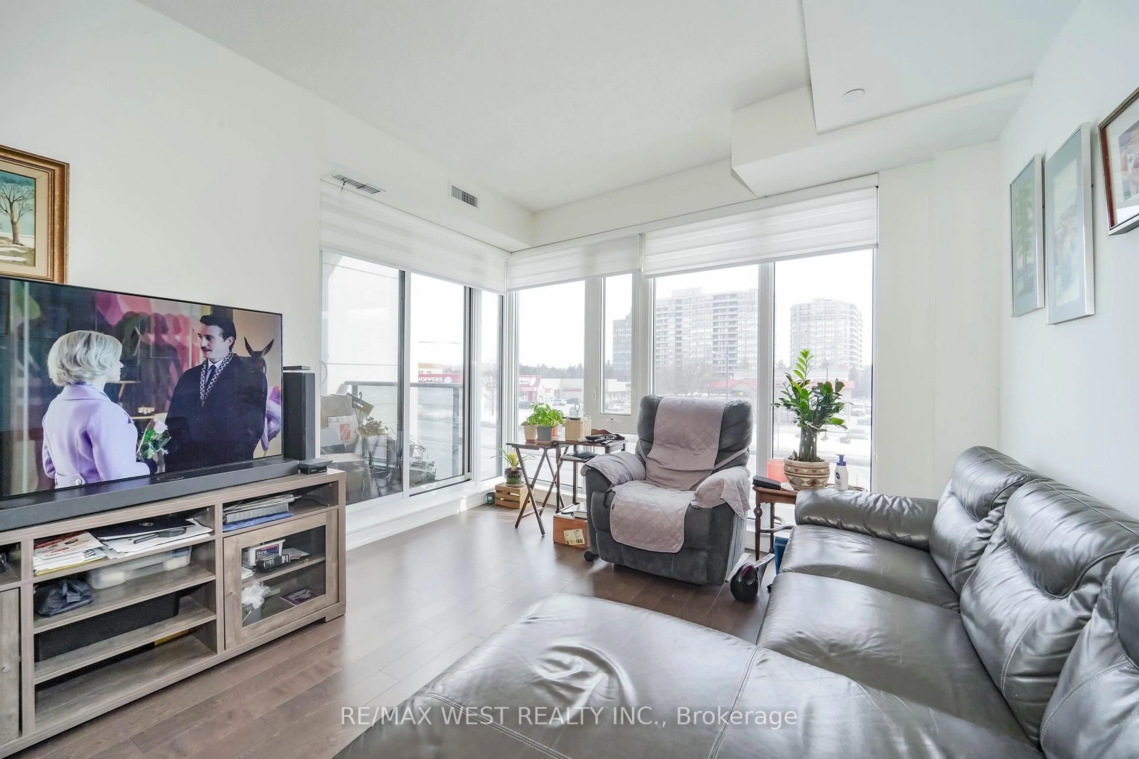 Living room with furniture, unknown for 9608 Yonge St #201A, Richmond Hill Ontario L4C 1V6
