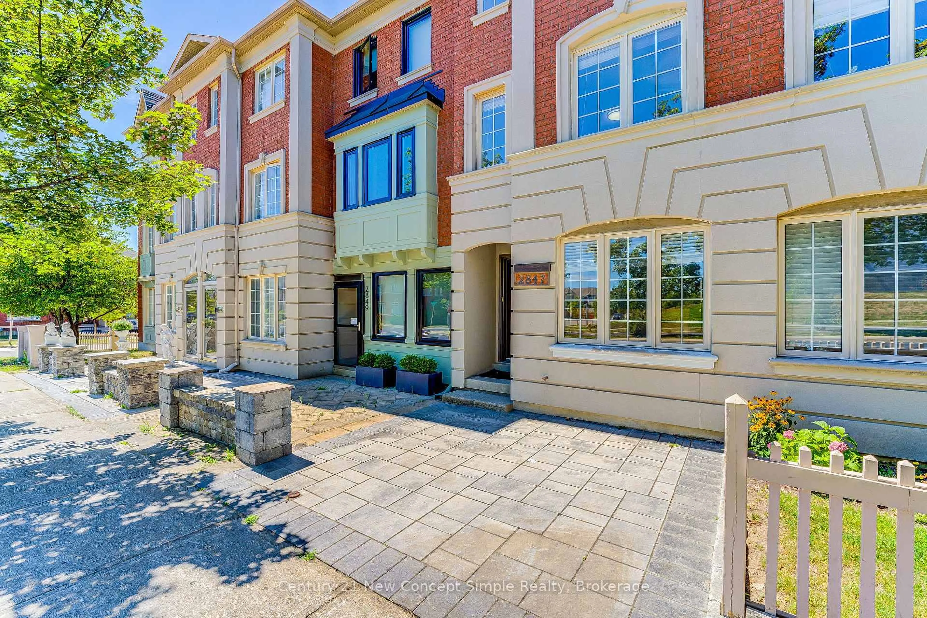 Home with brick exterior material, street for 2847 Bur Oak Ave, Markham Ontario L6B 1E2