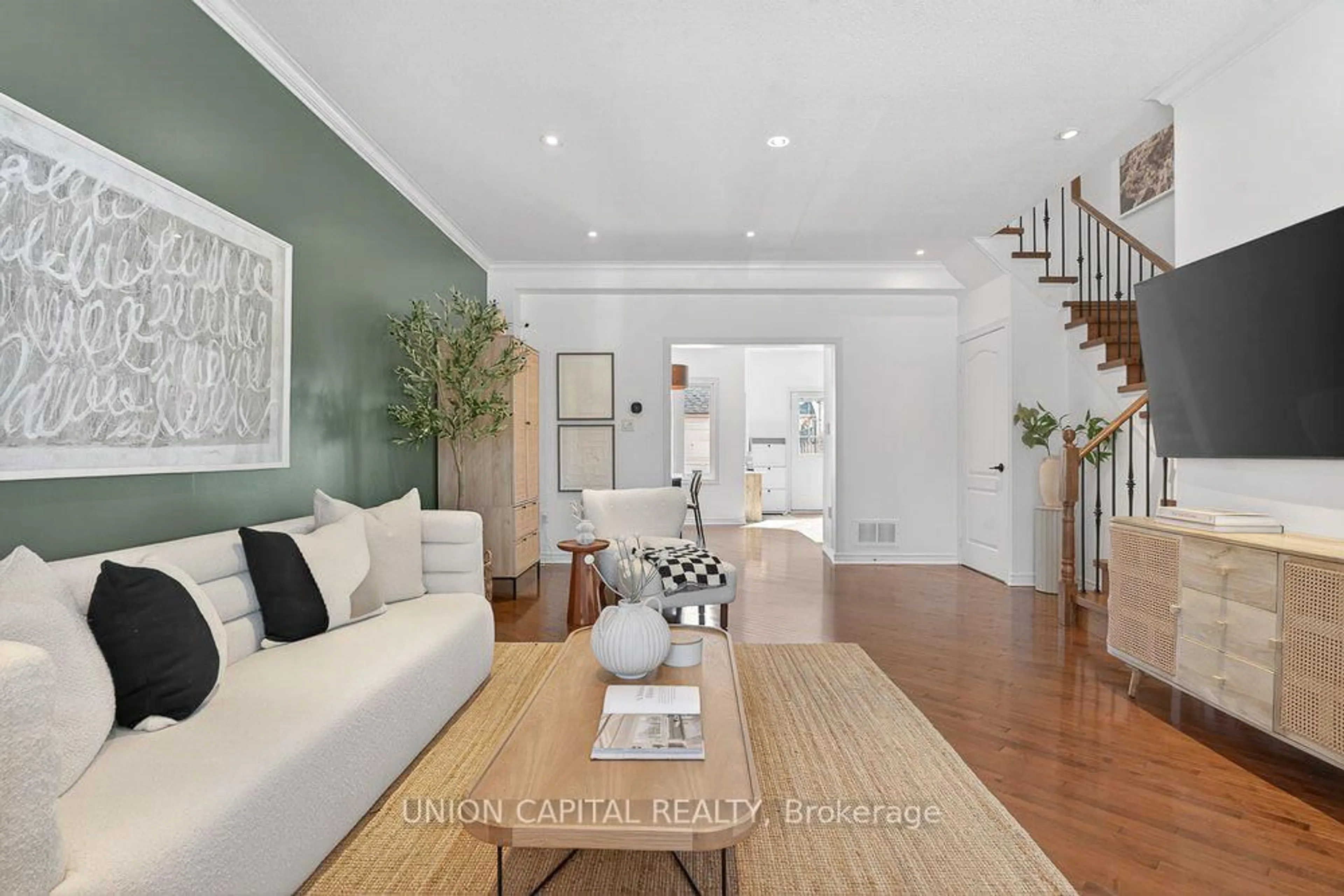 Living room with furniture, unknown for 555 South Unionville Ave, Markham Ontario L3R 5G8