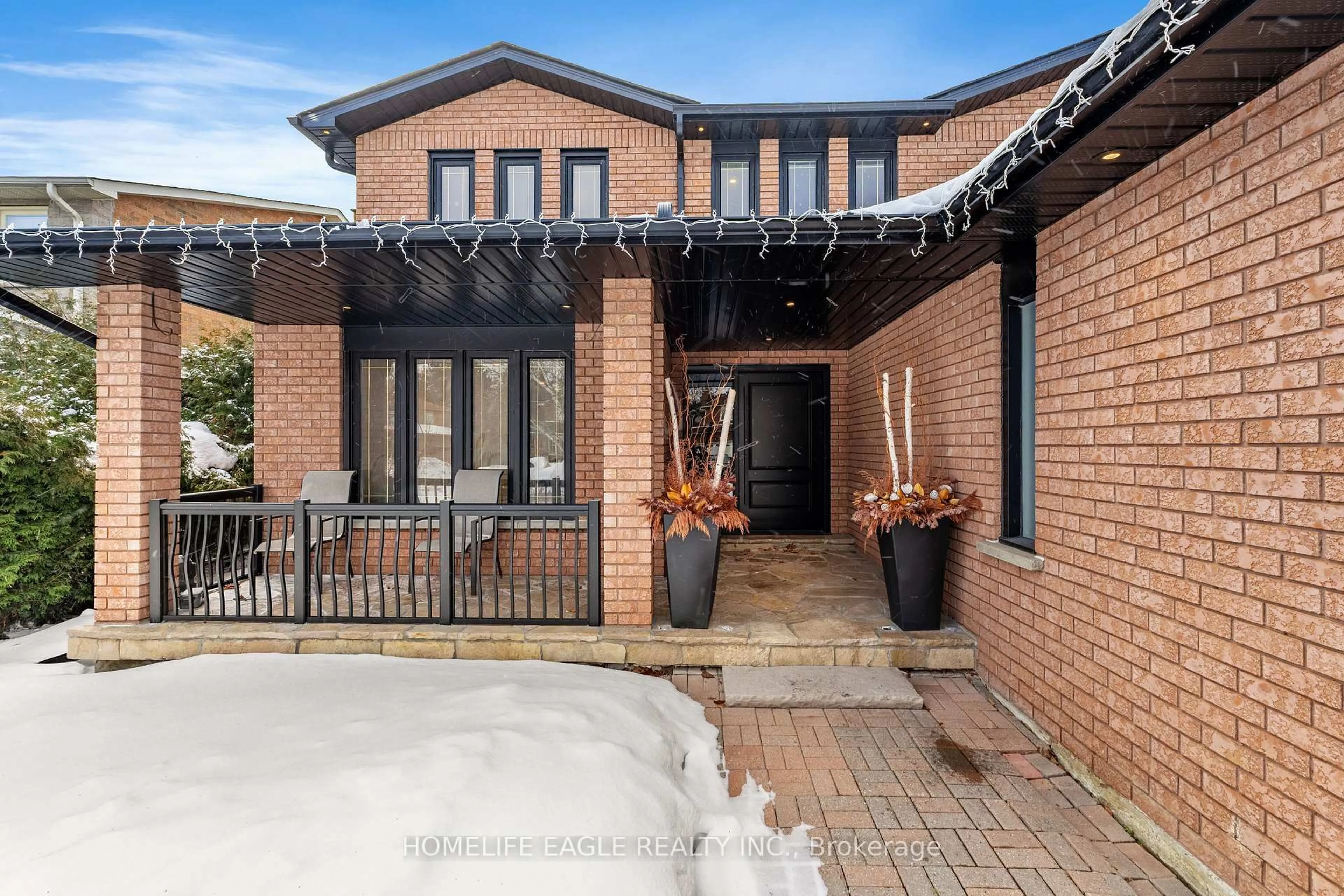 Home with brick exterior material, street for 26 Whitetail Crt, Vaughan Ontario L4L 5K9