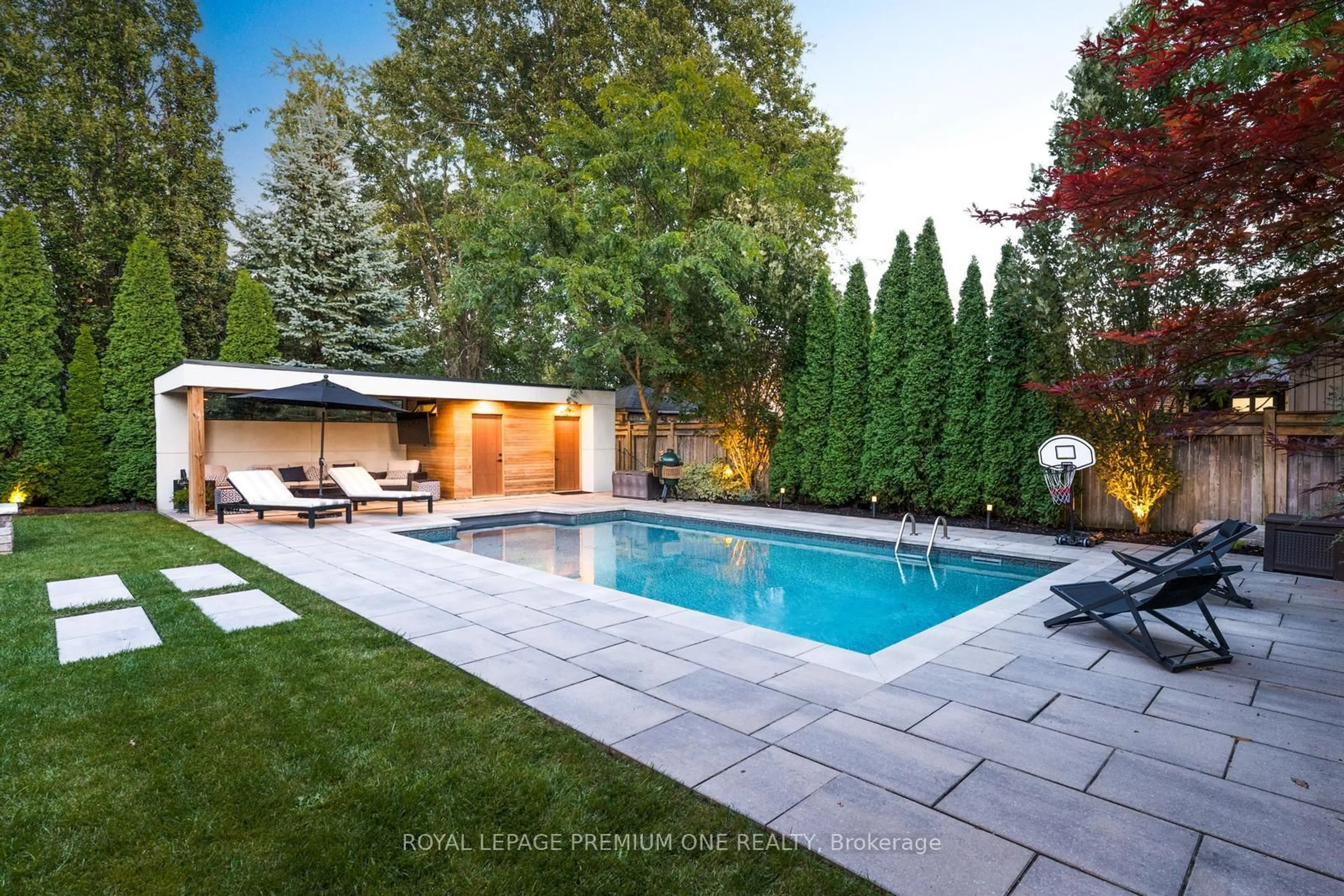 Pool for 49 Norman Dr, King Ontario L7B 1J2