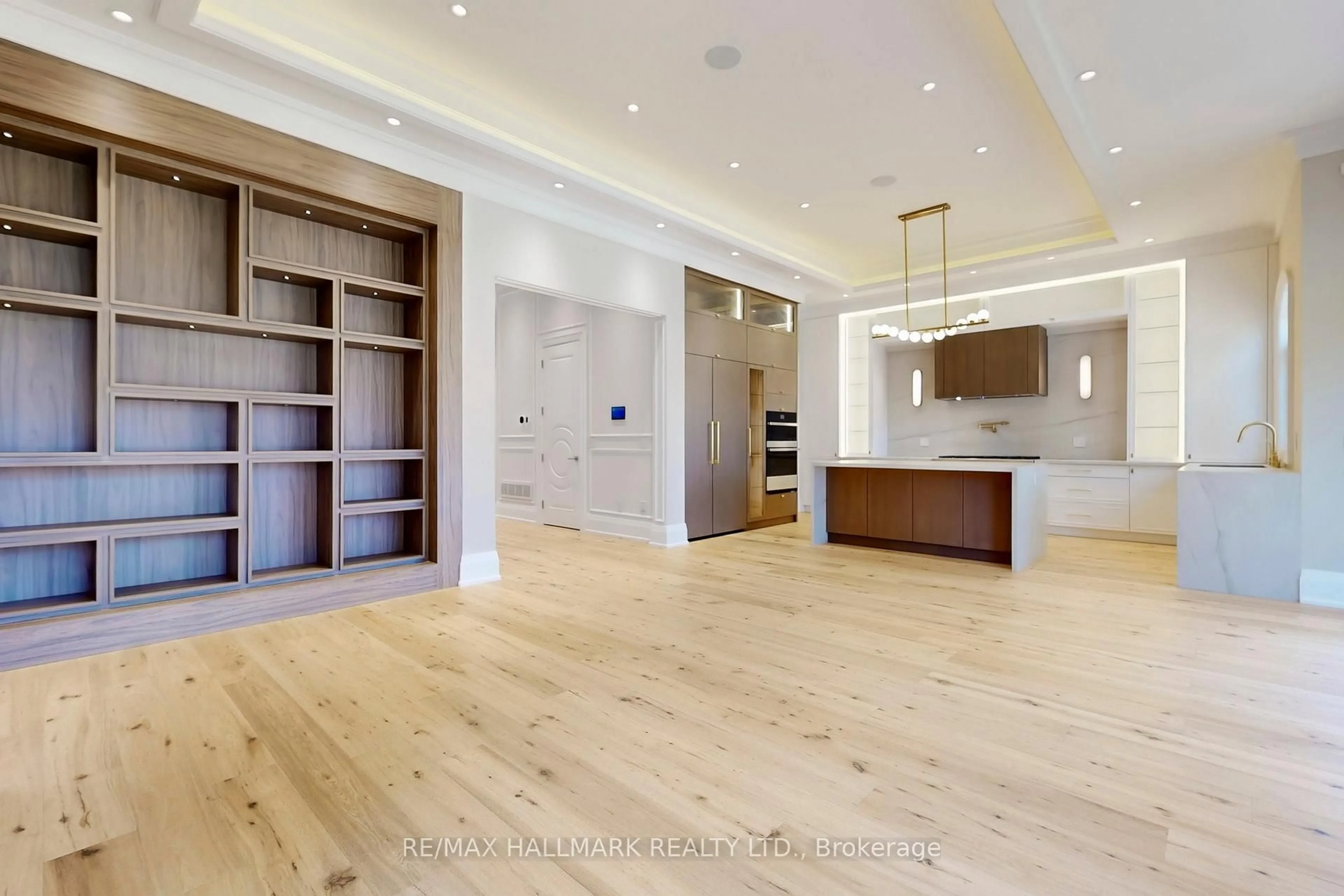 Unknown for 152 Olde Bayview Ave, Richmond Hill Ontario L4E 3C6