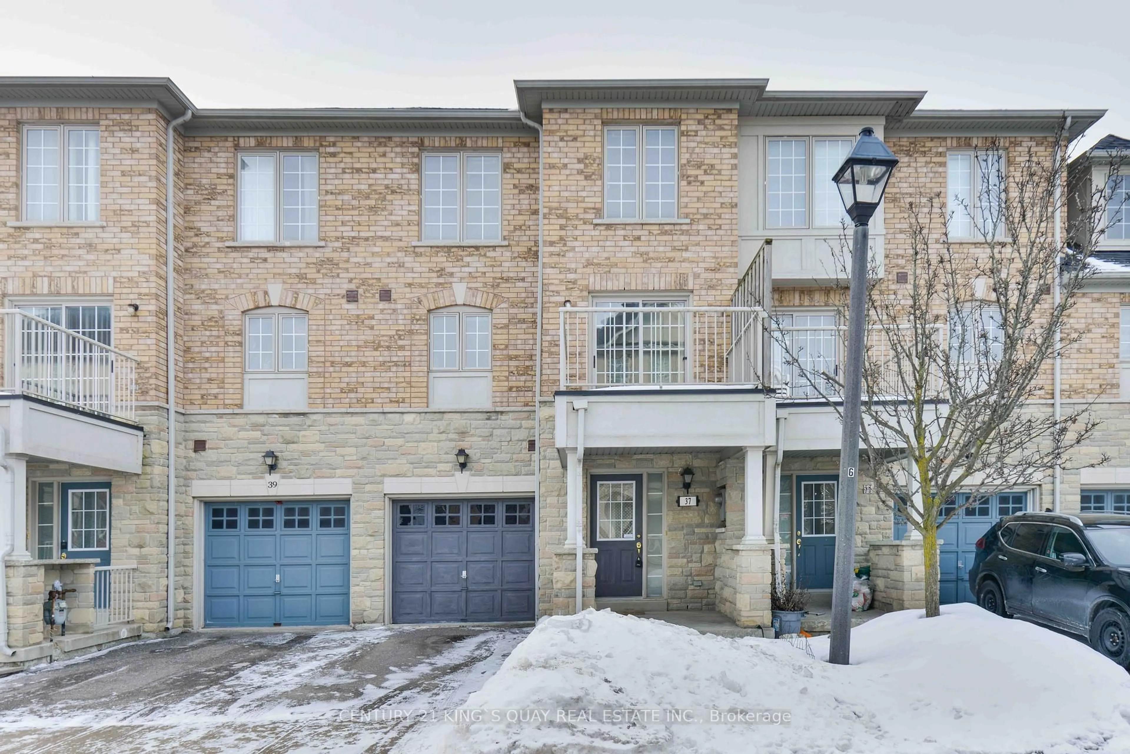 Unknown for 37 Prince Charles Way, Markham Ontario L6C 0B4