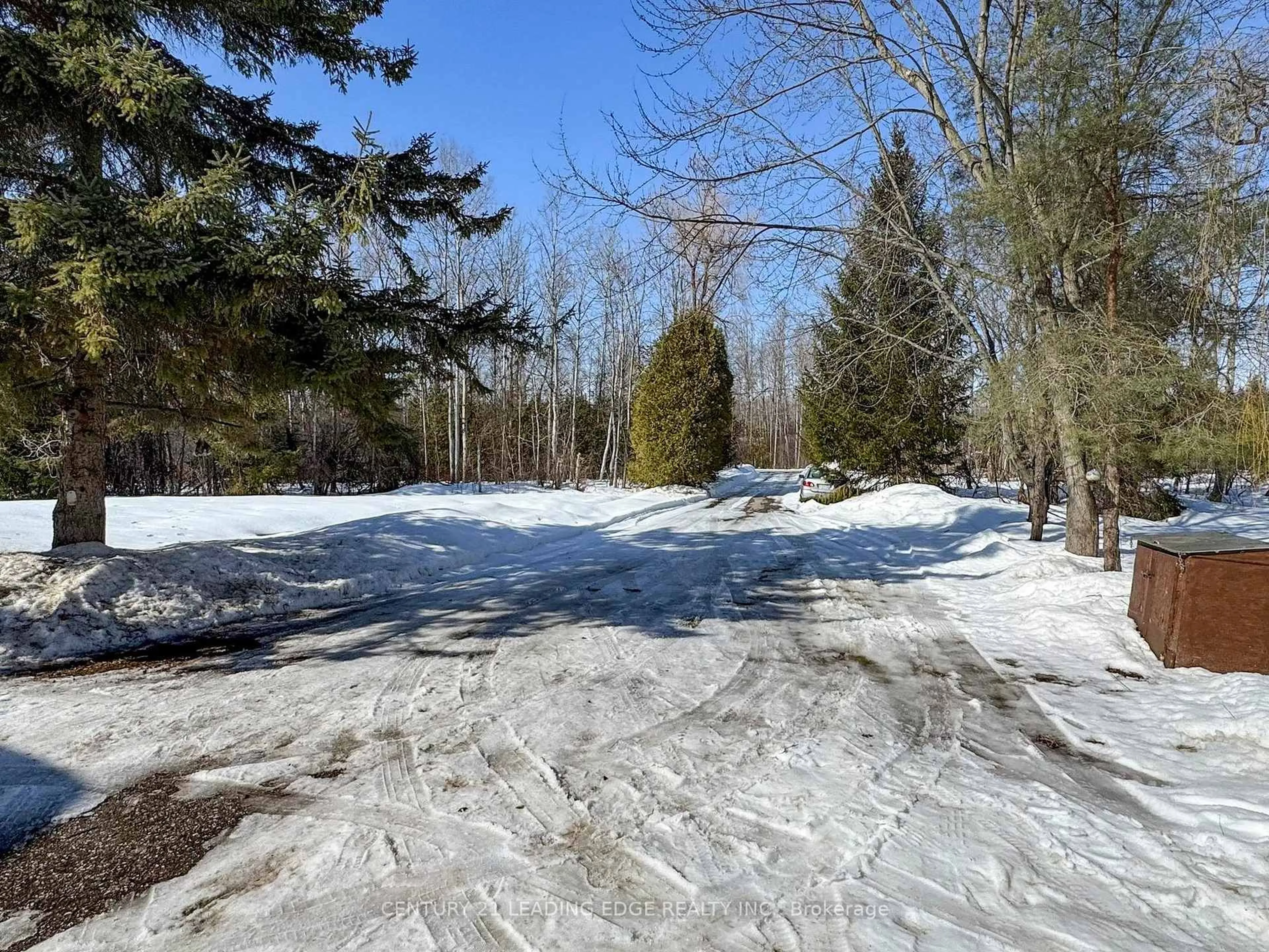 Unknown for 3525 Pollock Rd, Georgina Ontario L4P 0P6