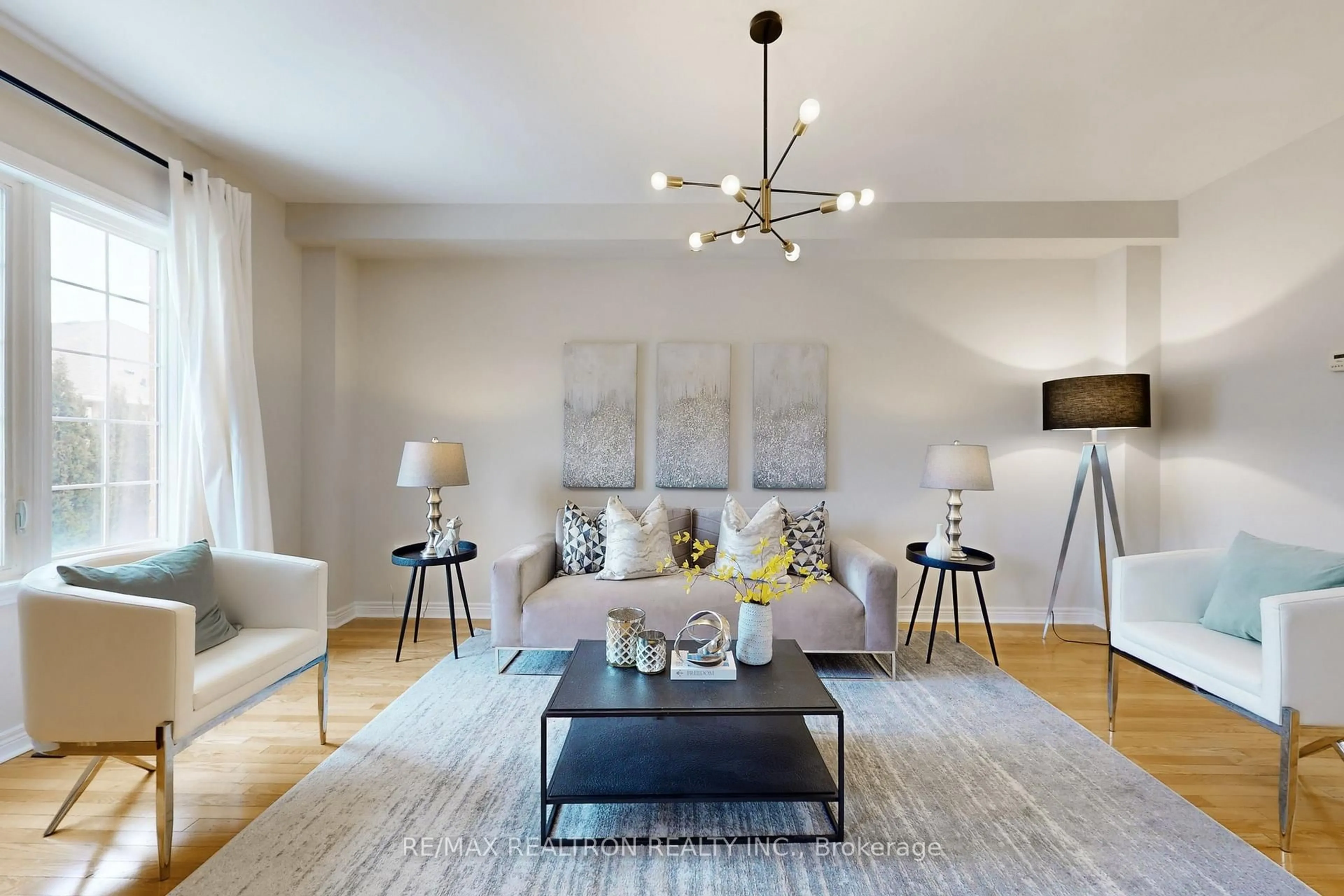 Living room with furniture, unknown for 15 Old Colony Rd #84, Richmond Hill Ontario L4E 4L5