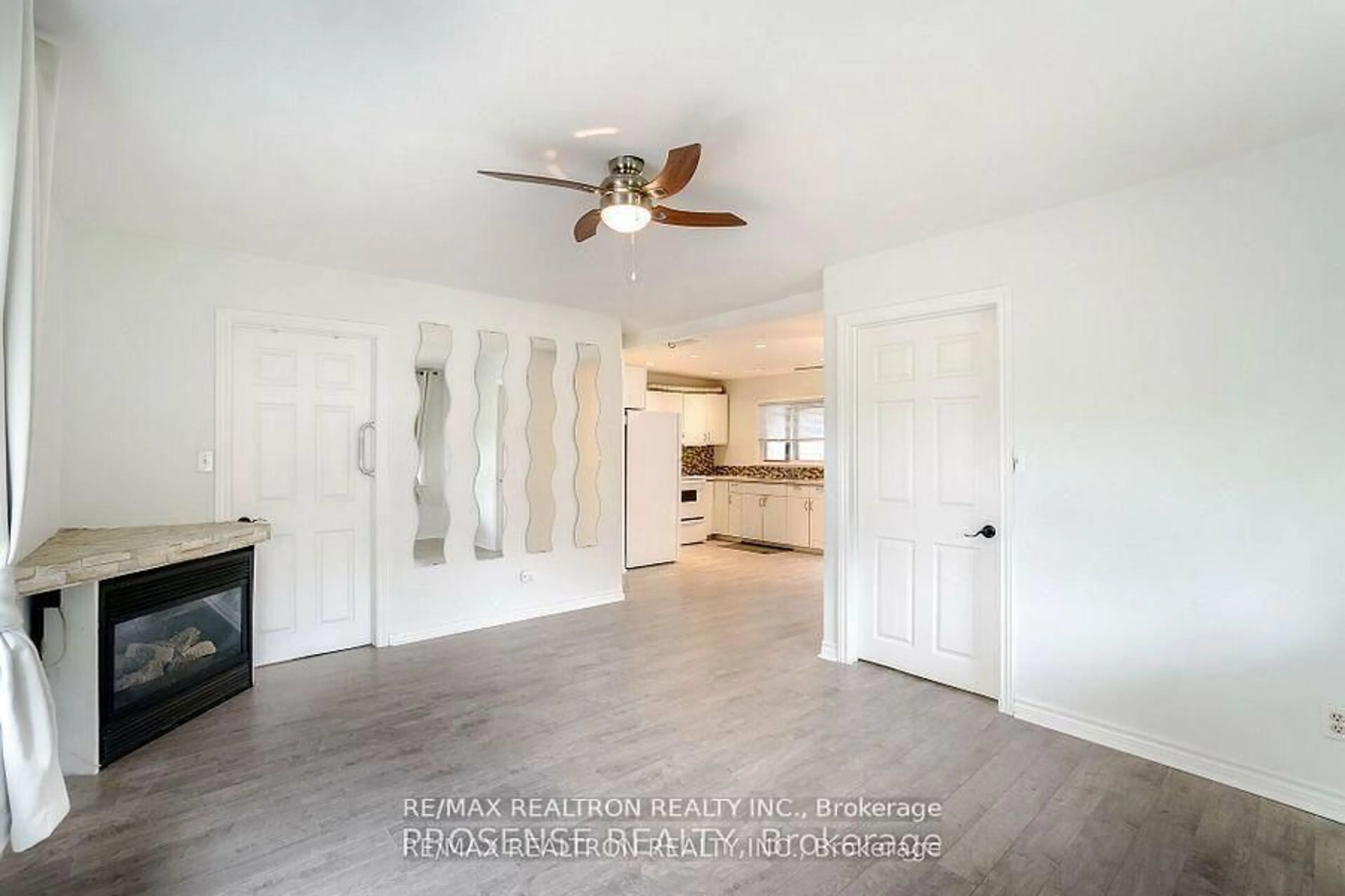 A pic of a room for 780 William St, Innisfil Ontario L9S 2G3