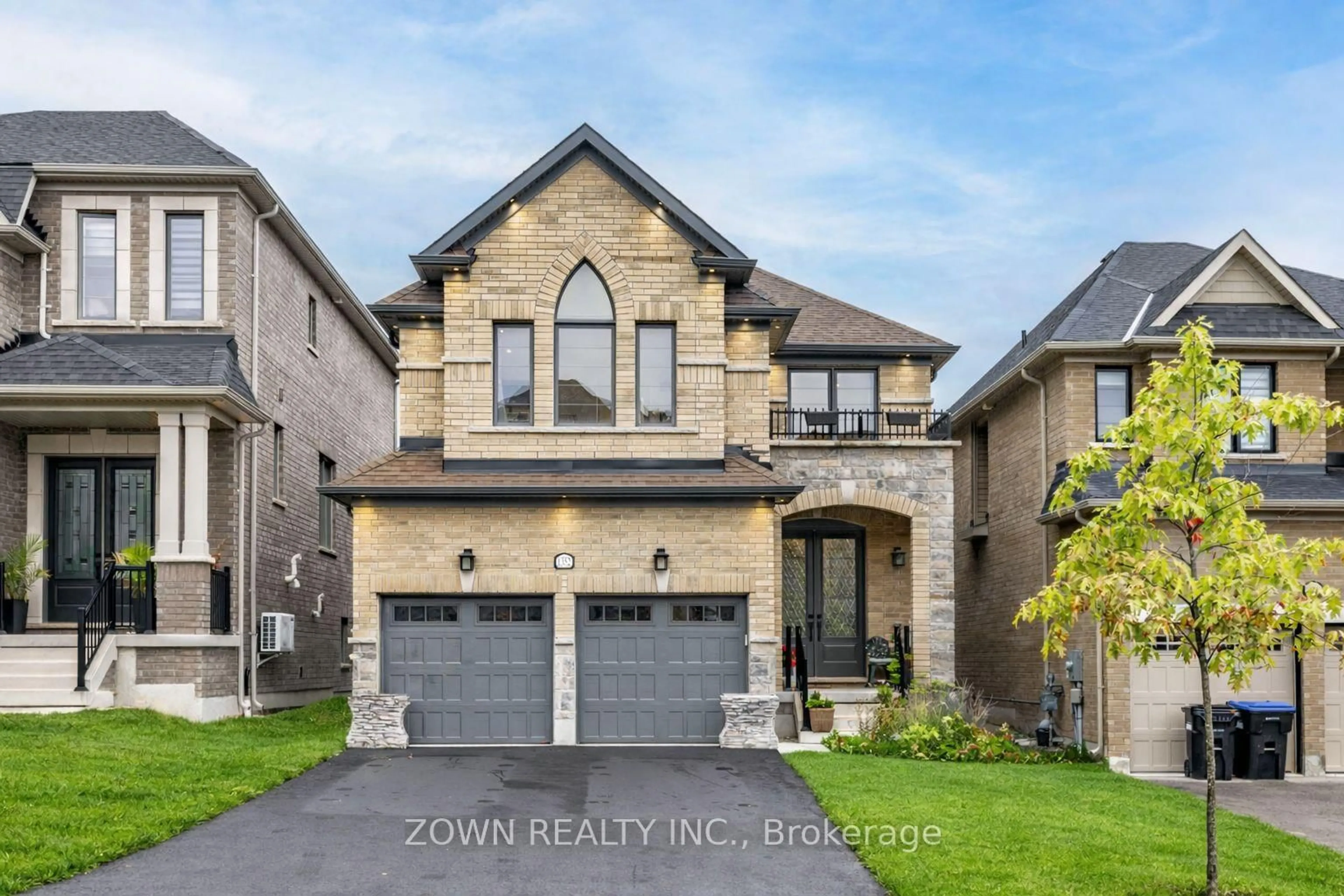 Home with brick exterior material, street for 1352 Blackmore St, Innisfil Ontario L9S 0P2