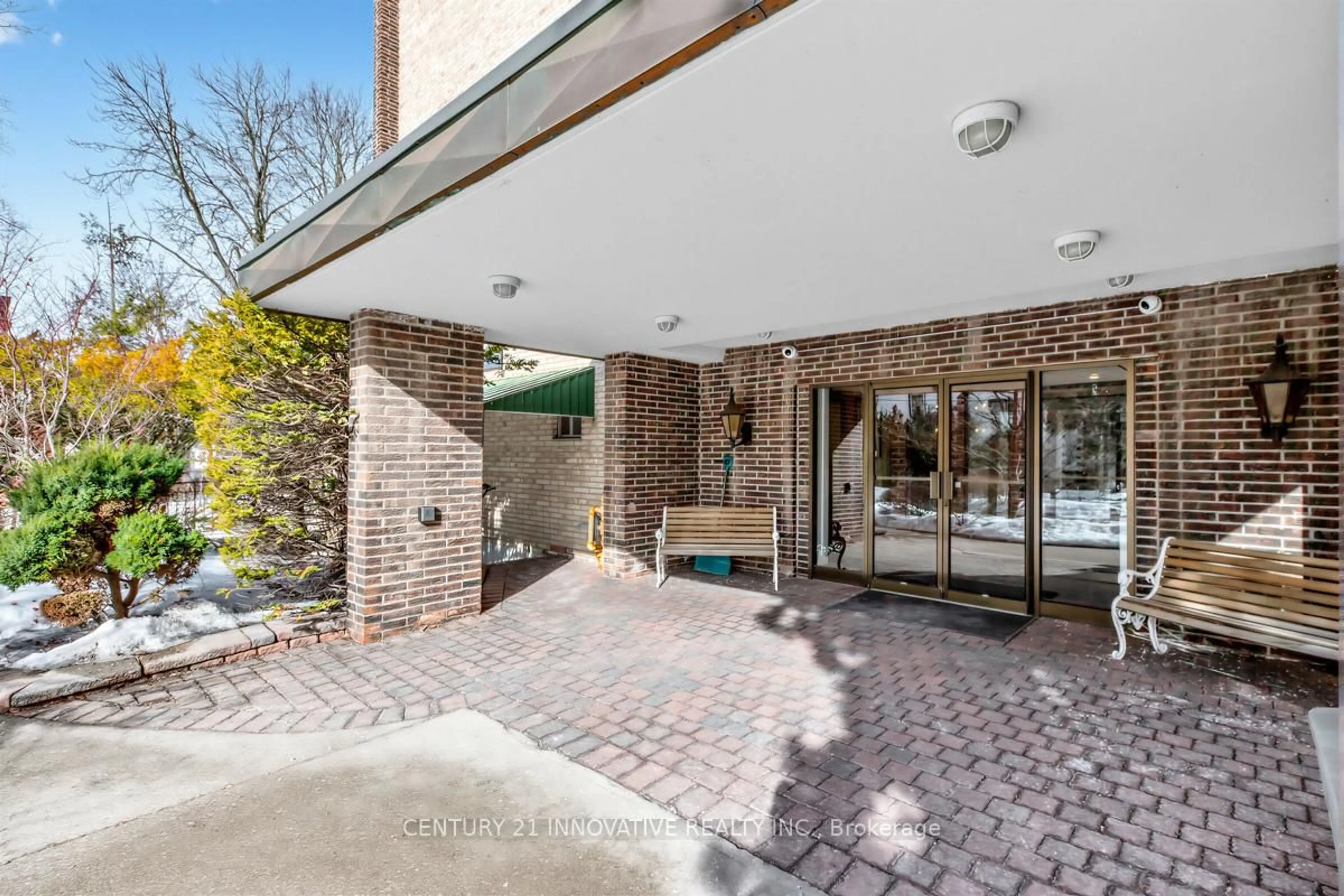 Unknown for 67 Richmond St #504, Richmond Hill Ontario L4C 3Y3