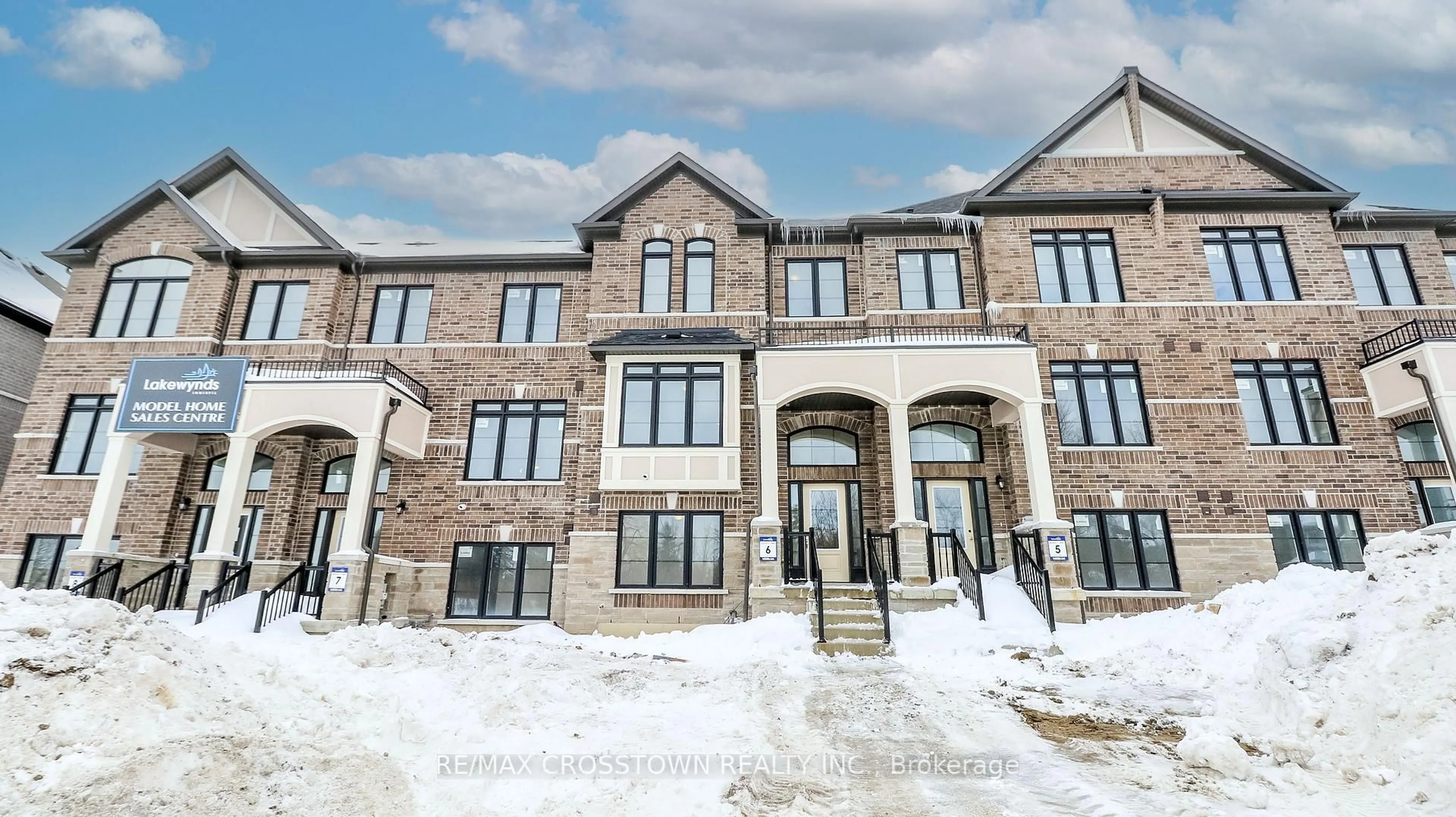 Home with brick exterior material, building for 1227 Corm St #(Unit 6), Innisfil Ontario L9S 4T9
