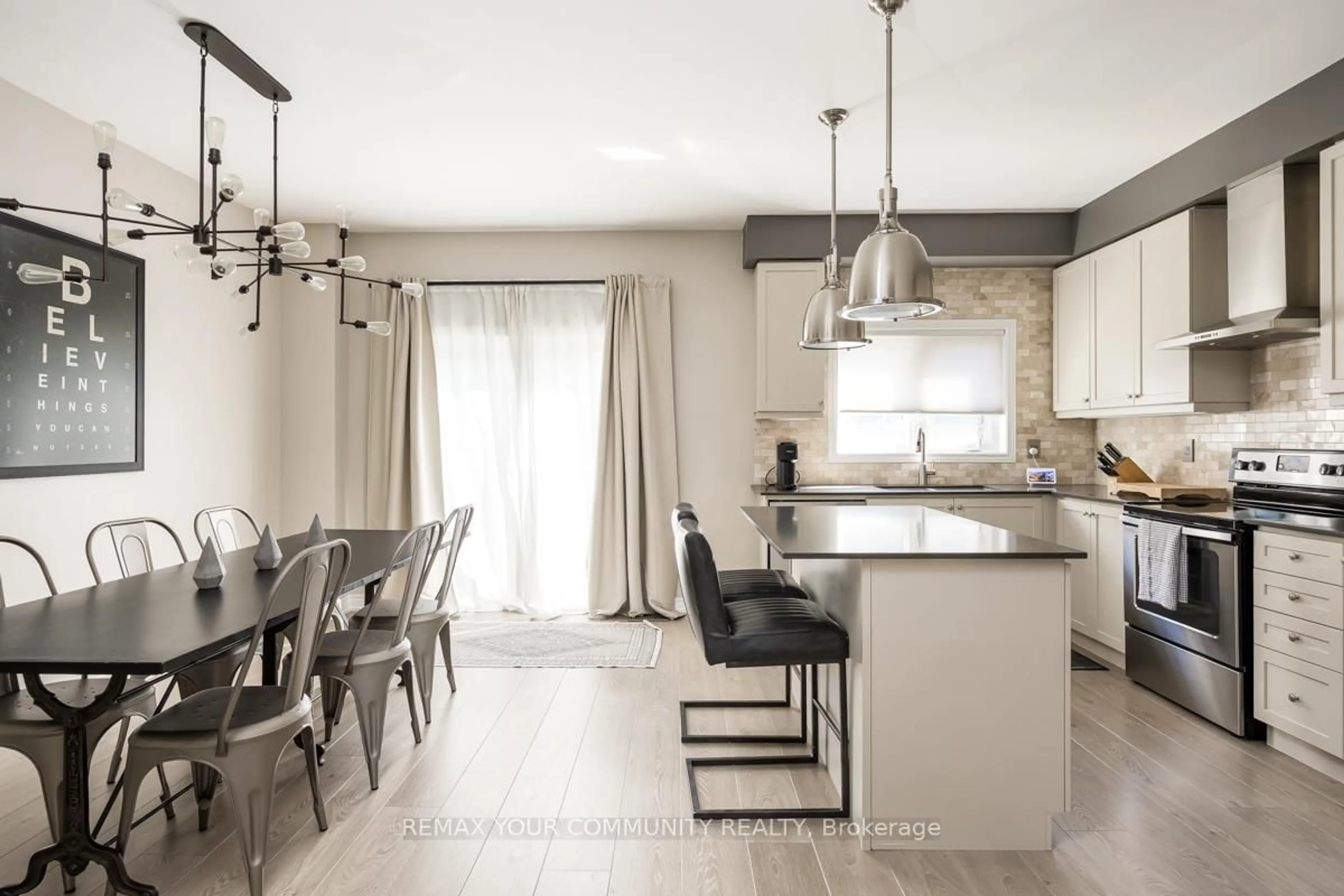 Unknown for 49 Matthewson Ave, Bradford West Gwillimbury Ontario L3Z 0P3