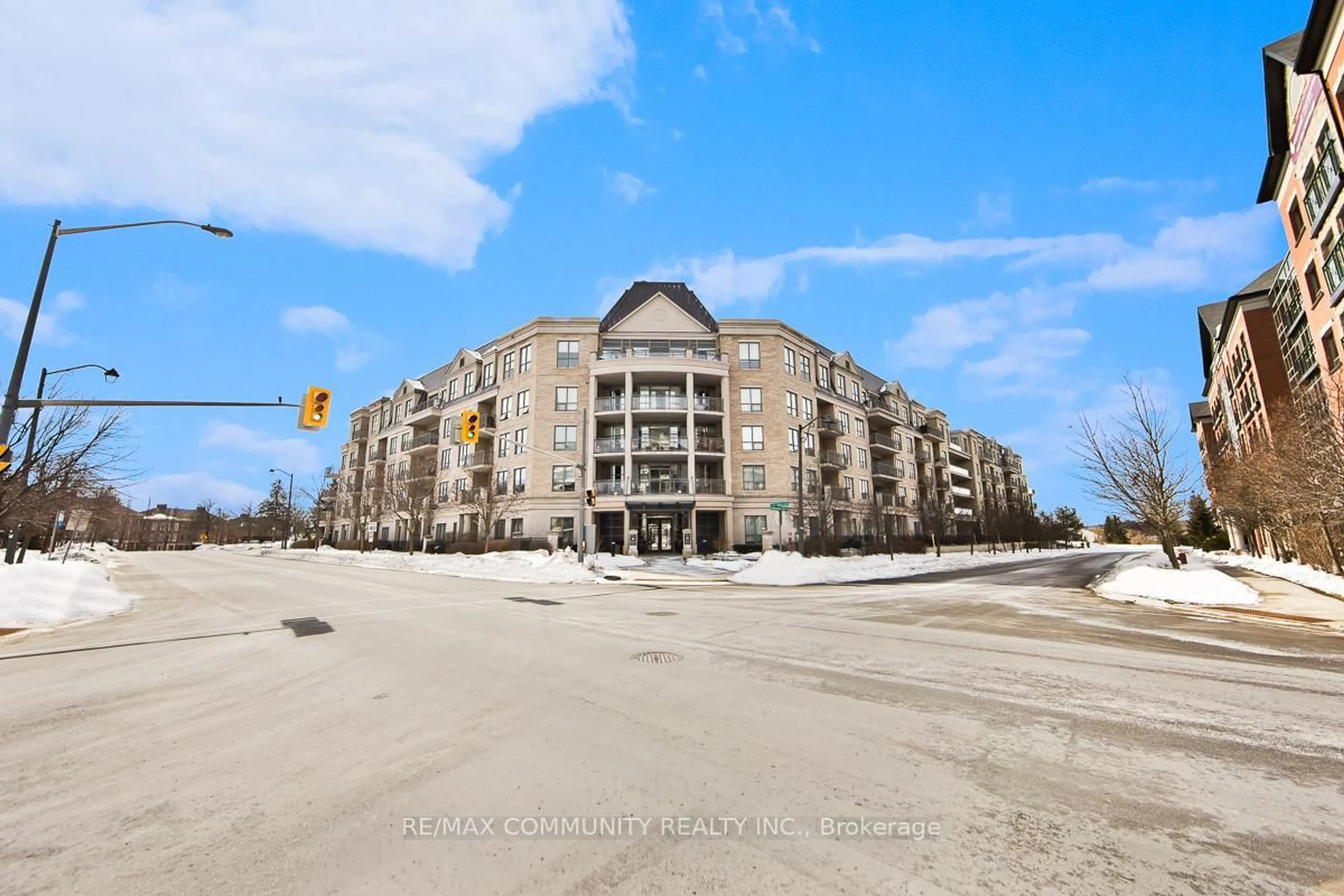 Unknown for 180 John West Way #129, Aurora Ontario L4G 0R3