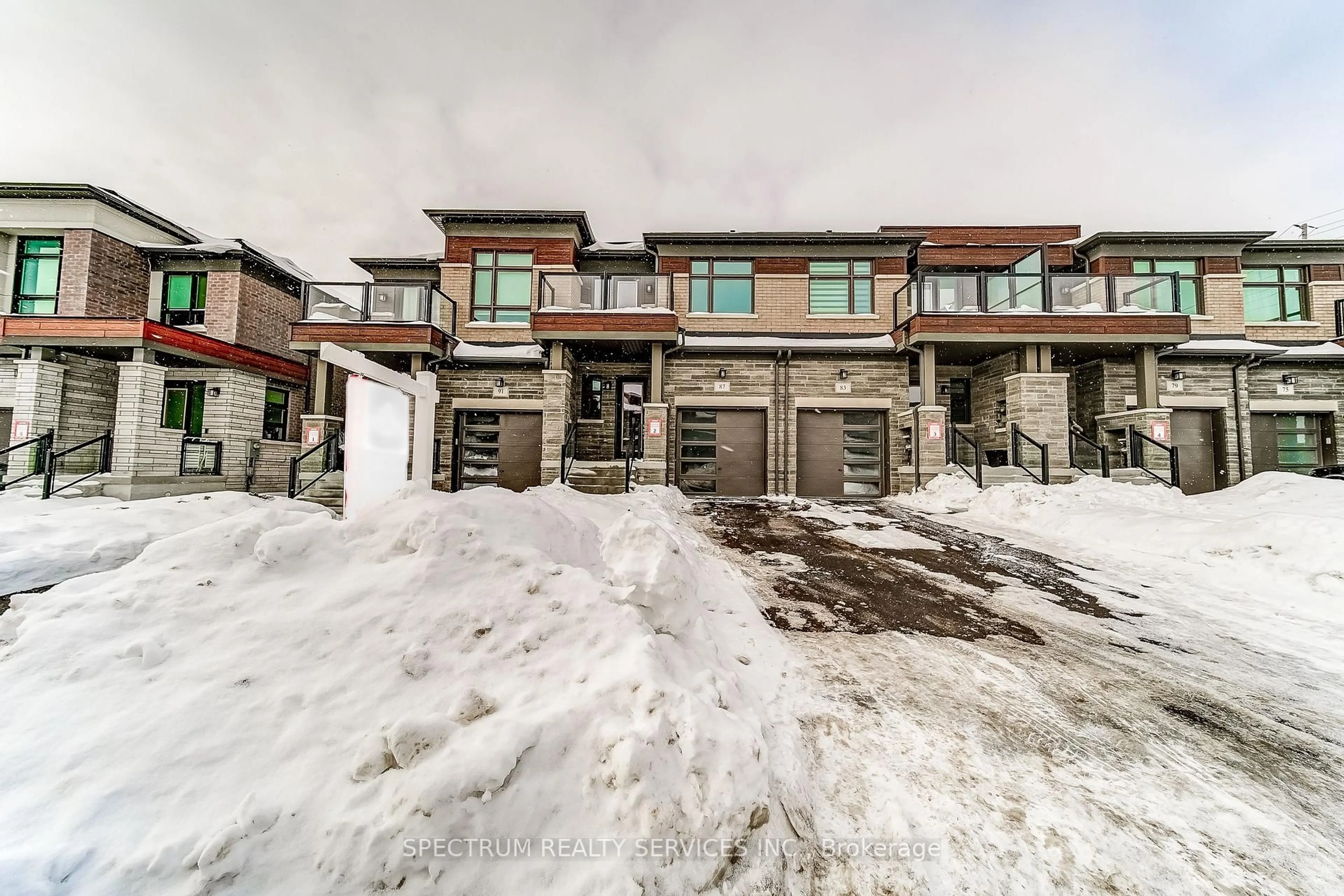 Unknown for 87 Adario Cres, Vaughan Ontario L4H 4P7