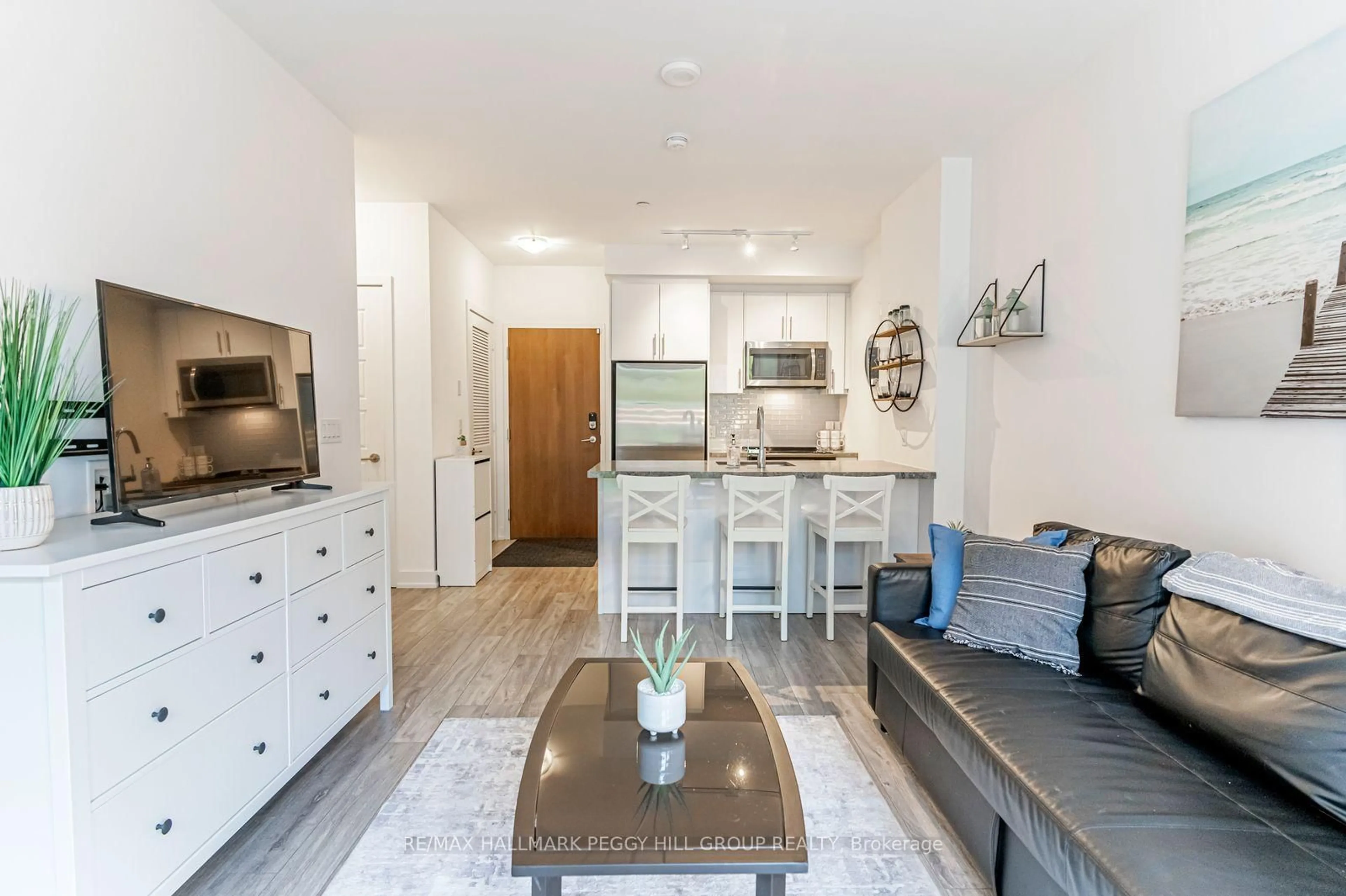 Open concept kitchen, unknown for 333 Sea Ray Ave #131, Innisfil Ontario L9S 0M3