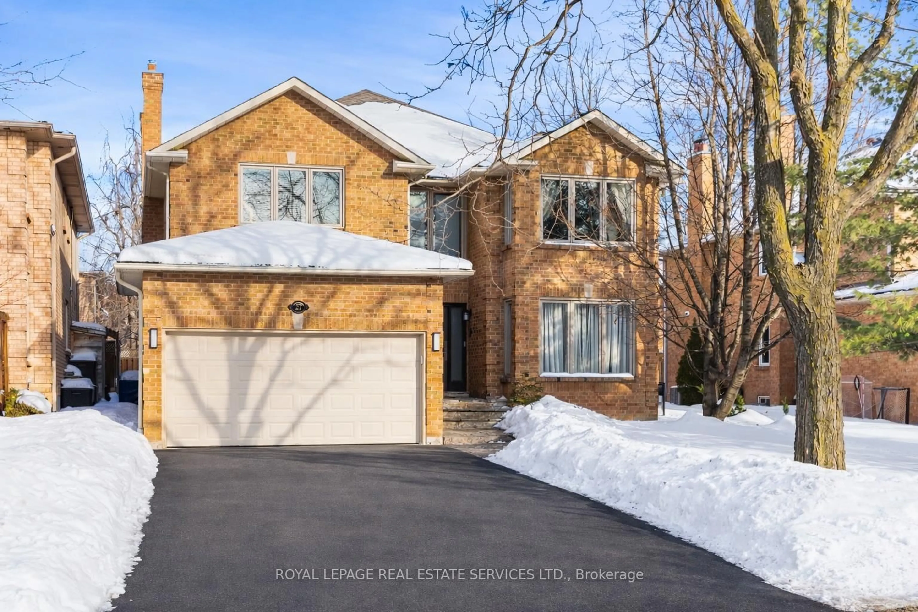 Home with brick exterior material, street for 27 Savoy Cres, Vaughan Ontario L4J 7W3