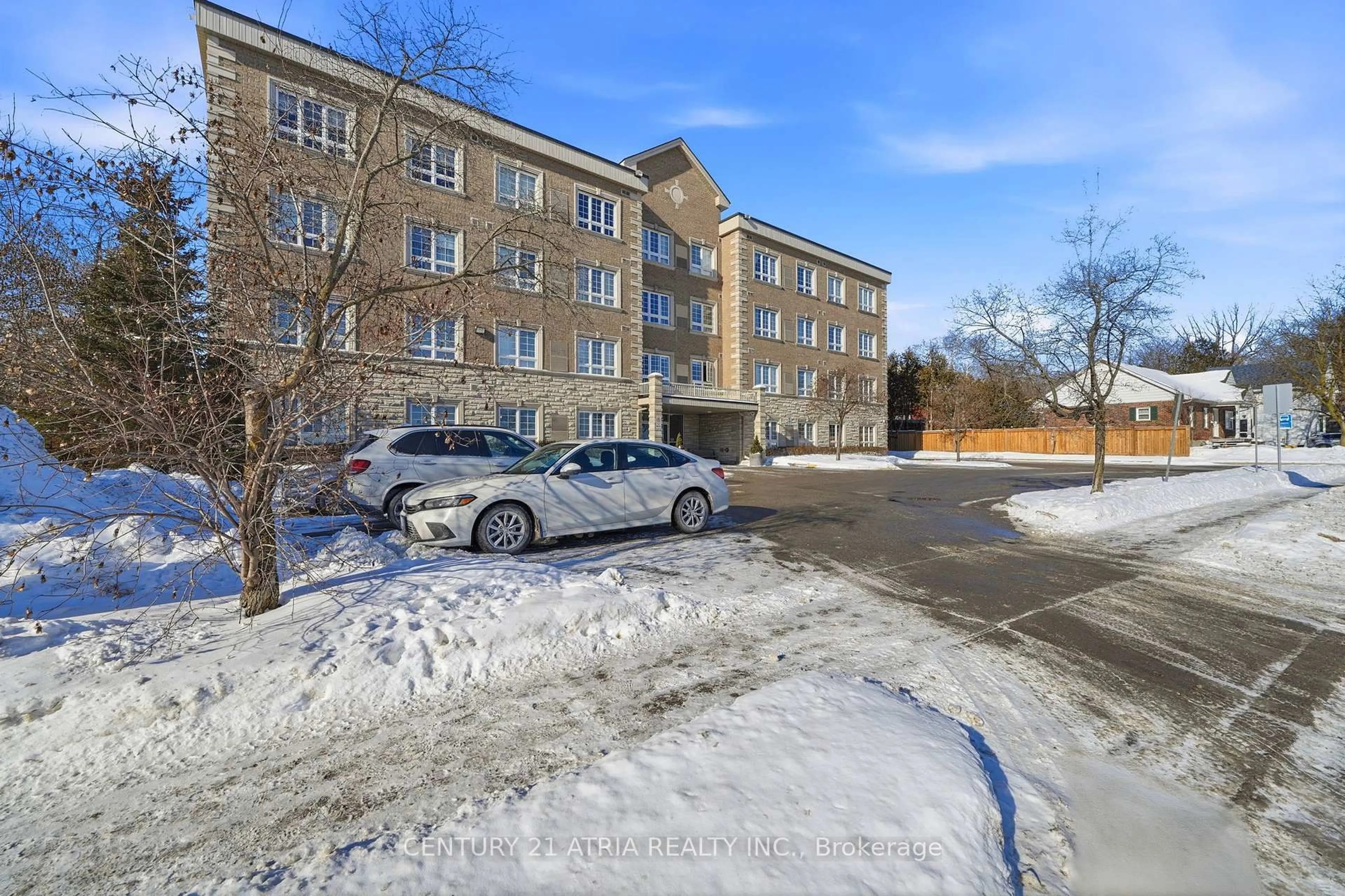 Unknown for 112 Simcoe Rd #213, Bradford West Gwillimbury Ontario L3Y 1Y2