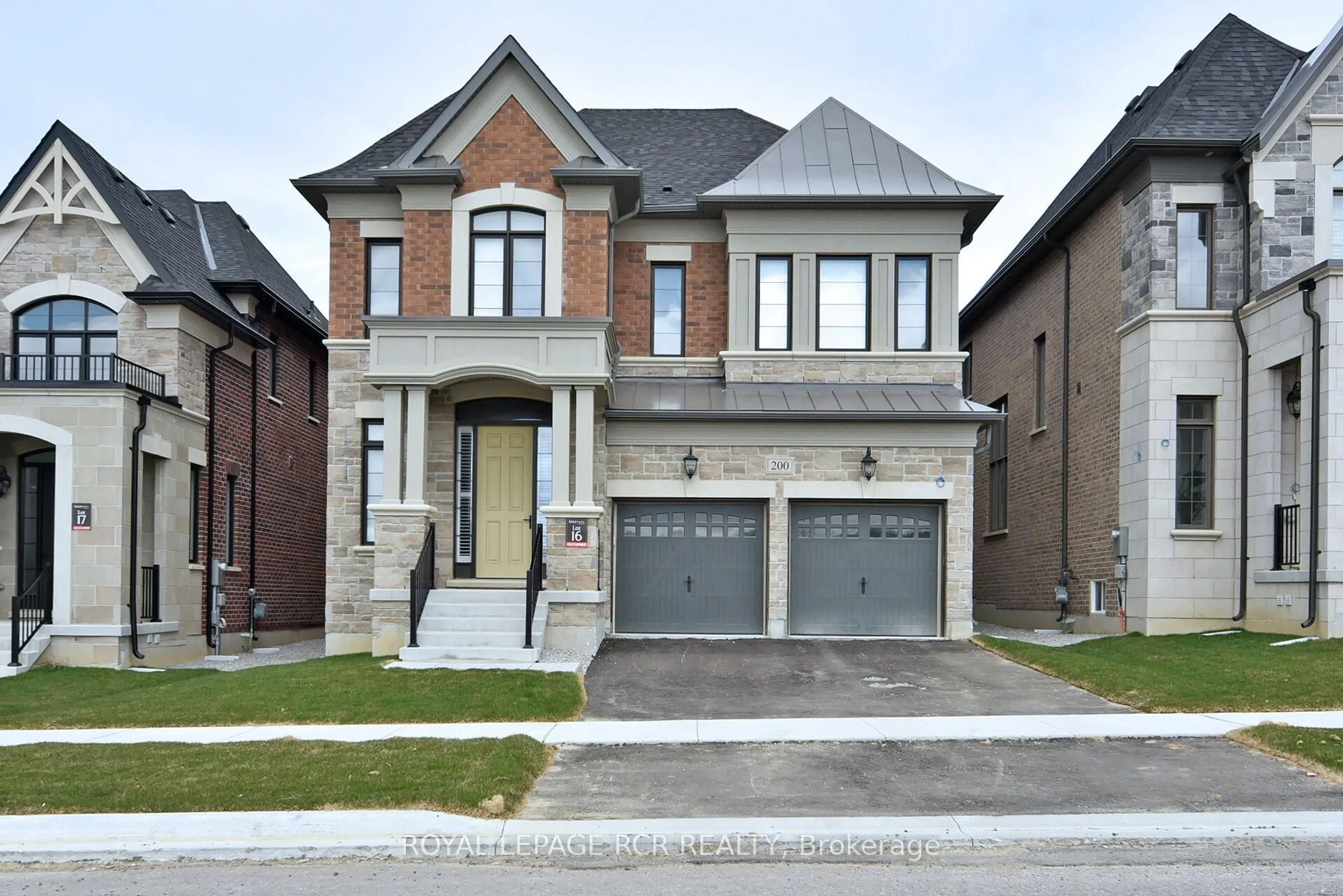 Home with brick exterior material, street for 200 Silver Creek Dr, Vaughan Ontario L3L 0B5