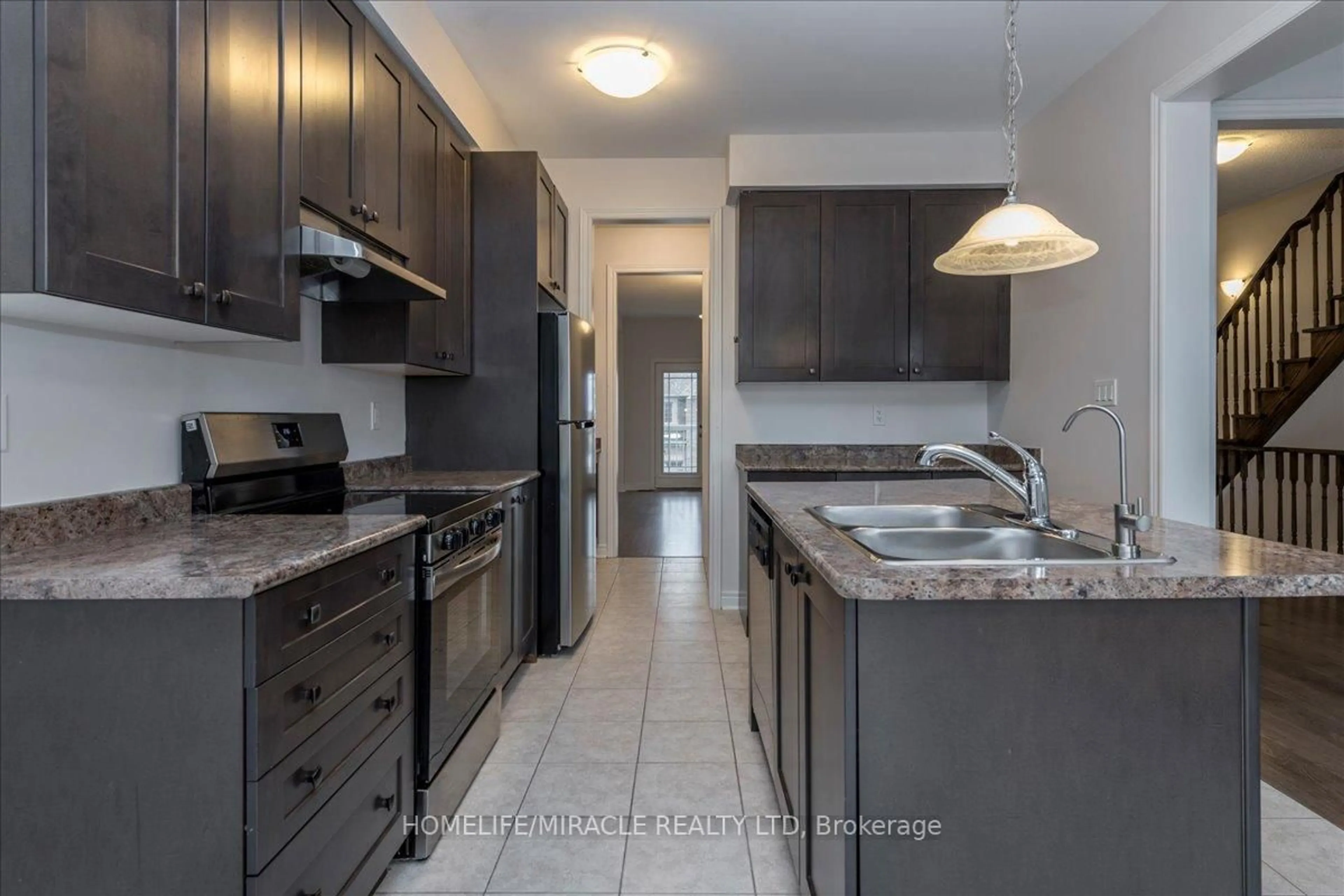 Unknown for 73 Sutcliffe Way, New Tecumseth Ontario L9R 0N8