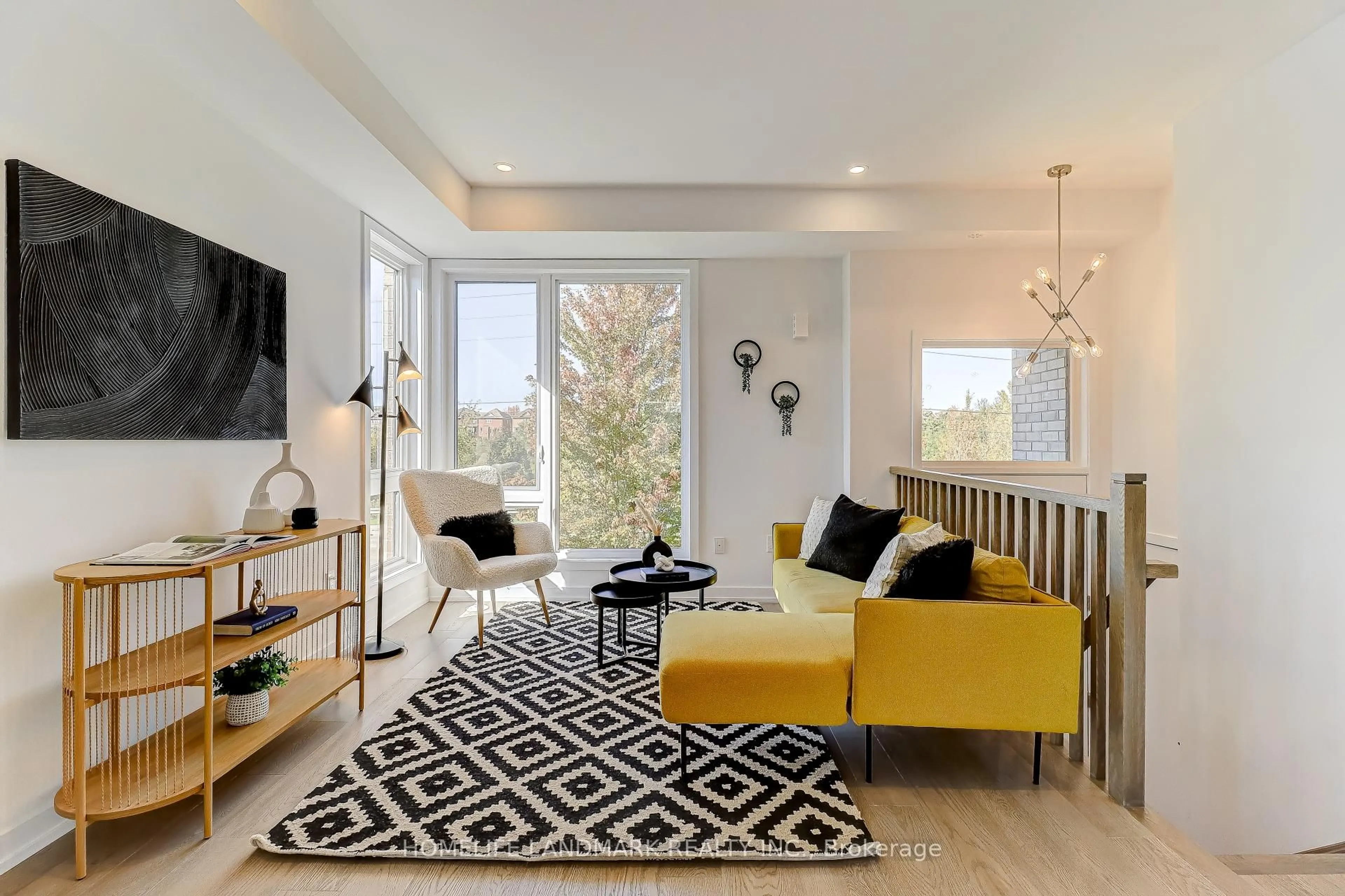 Living room with furniture, unknown for 77 Jefferson Sdrd, Richmond Hill Ontario L4E 1M1