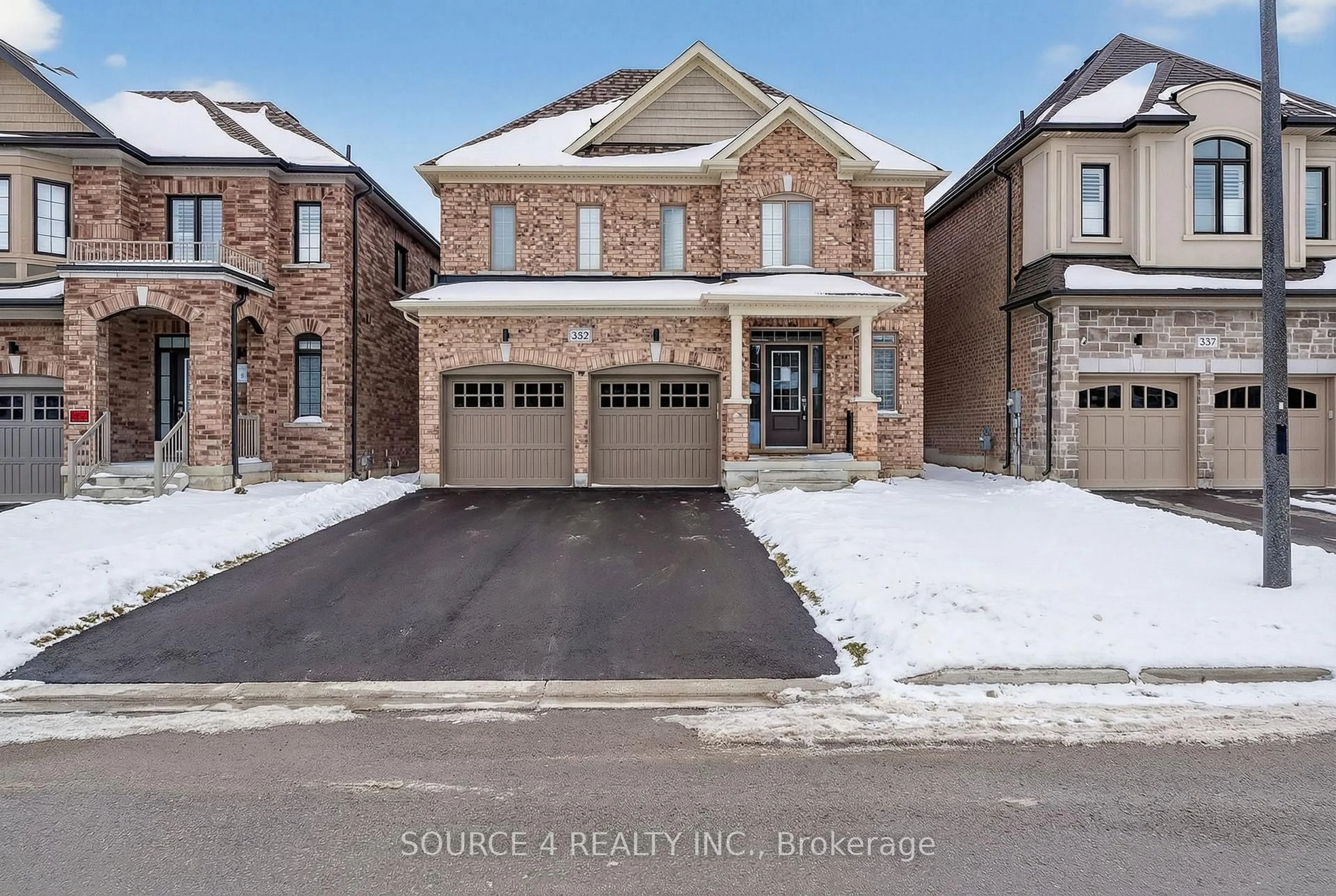 Home with brick exterior material, street for 355 Danny Wheeler Blvd, Georgina Ontario L4P 3C8