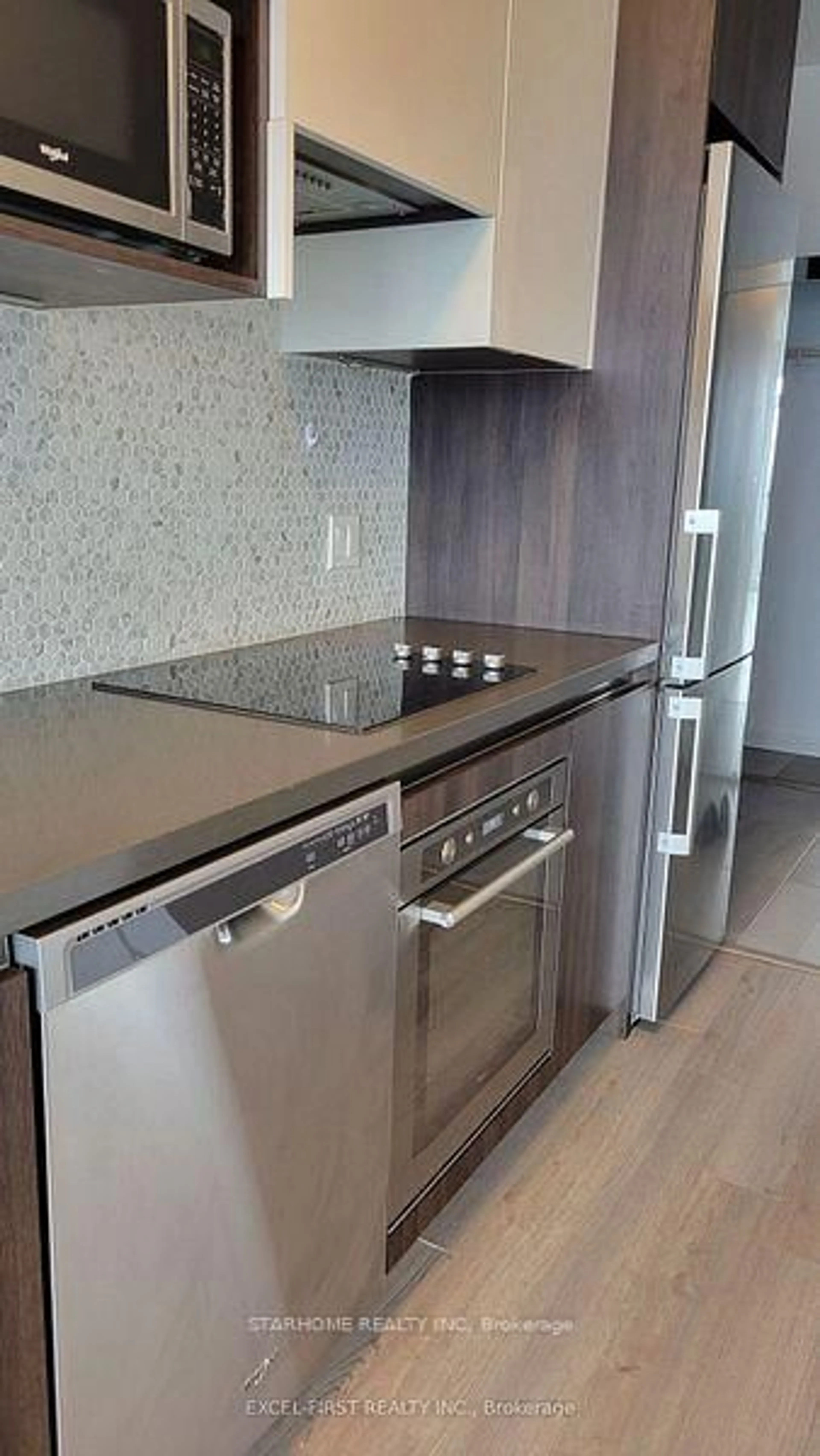 Standard kitchen, unknown for 15 Water Walk Dr #2601, Markham Ontario L6G 0G2