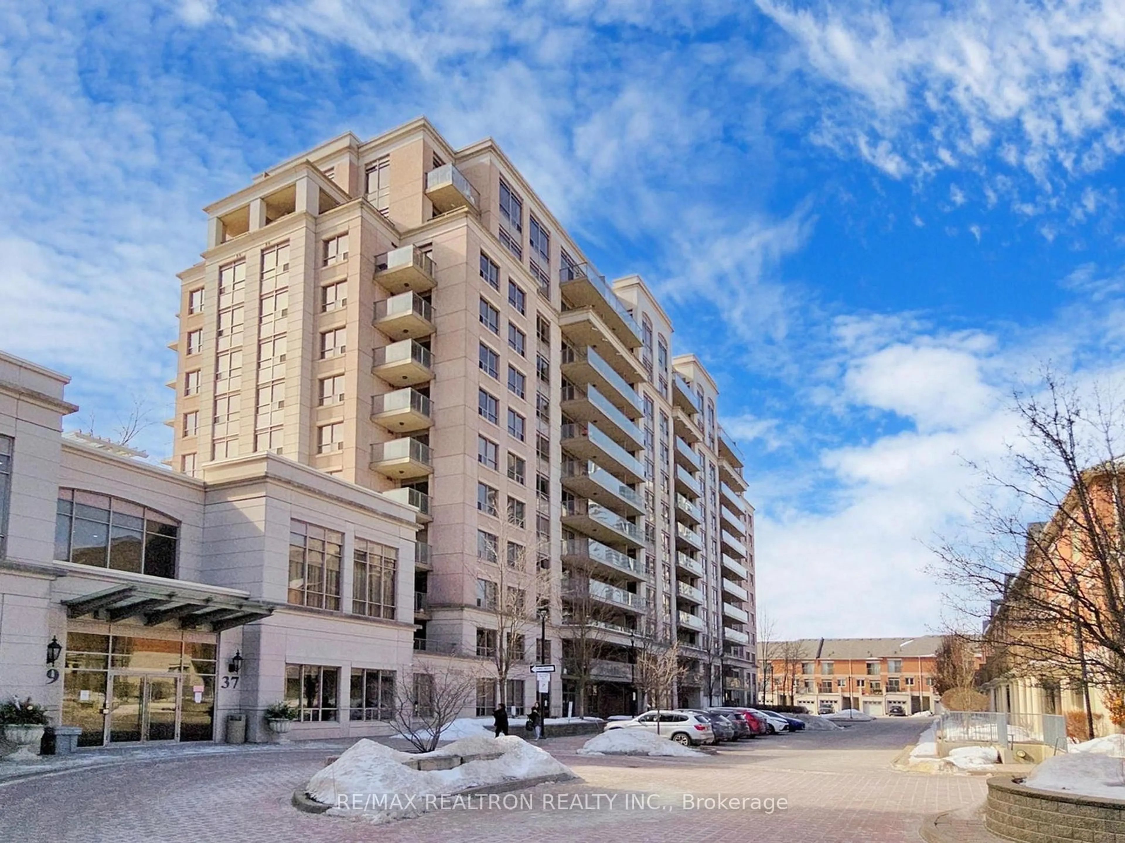 Unknown for 37 Galleria Pkwy #UPH11, Markham Ontario L3T 0A5