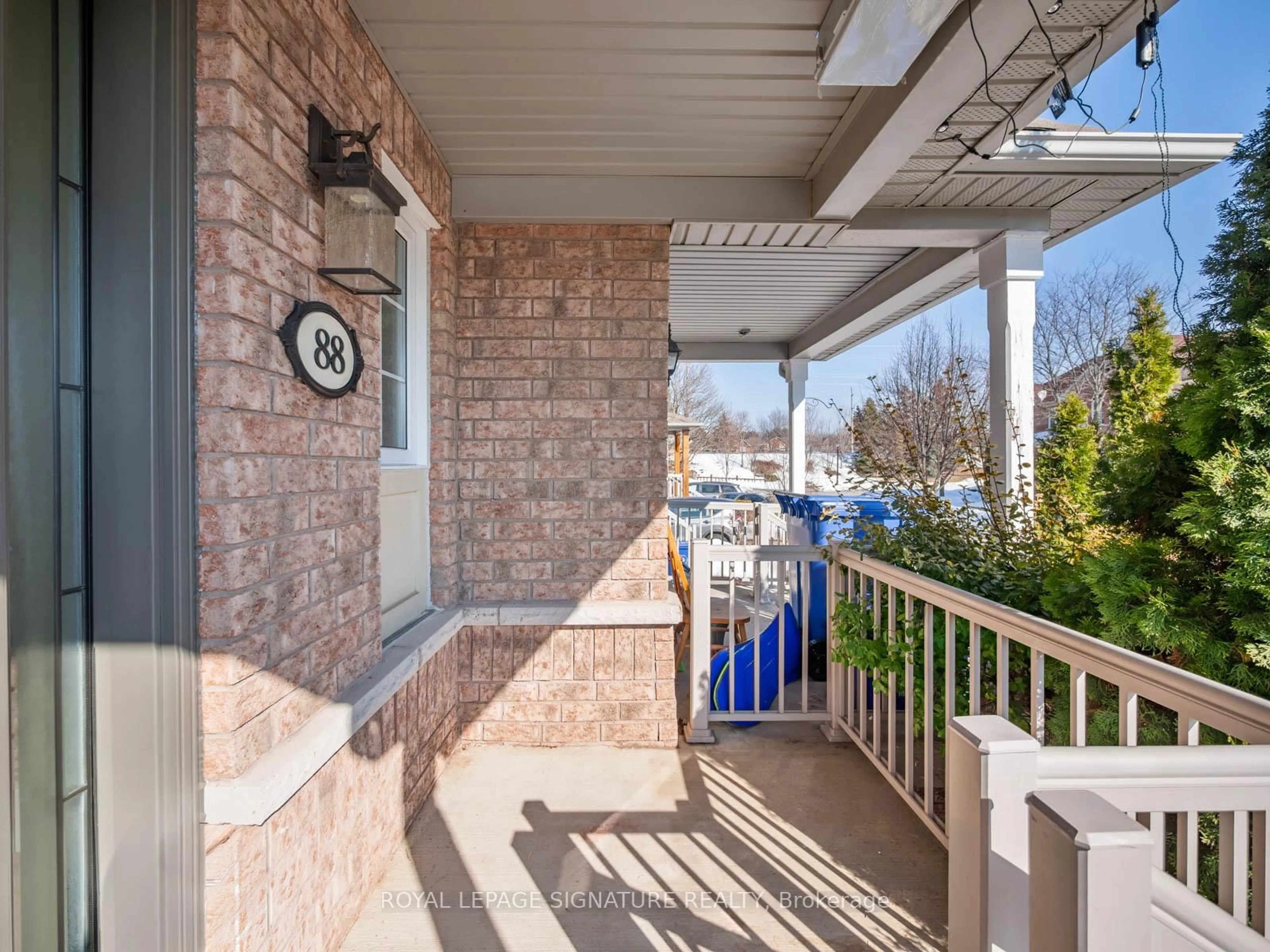 Unknown for 88 Burgess Cres, Newmarket Ontario L3X 2T8