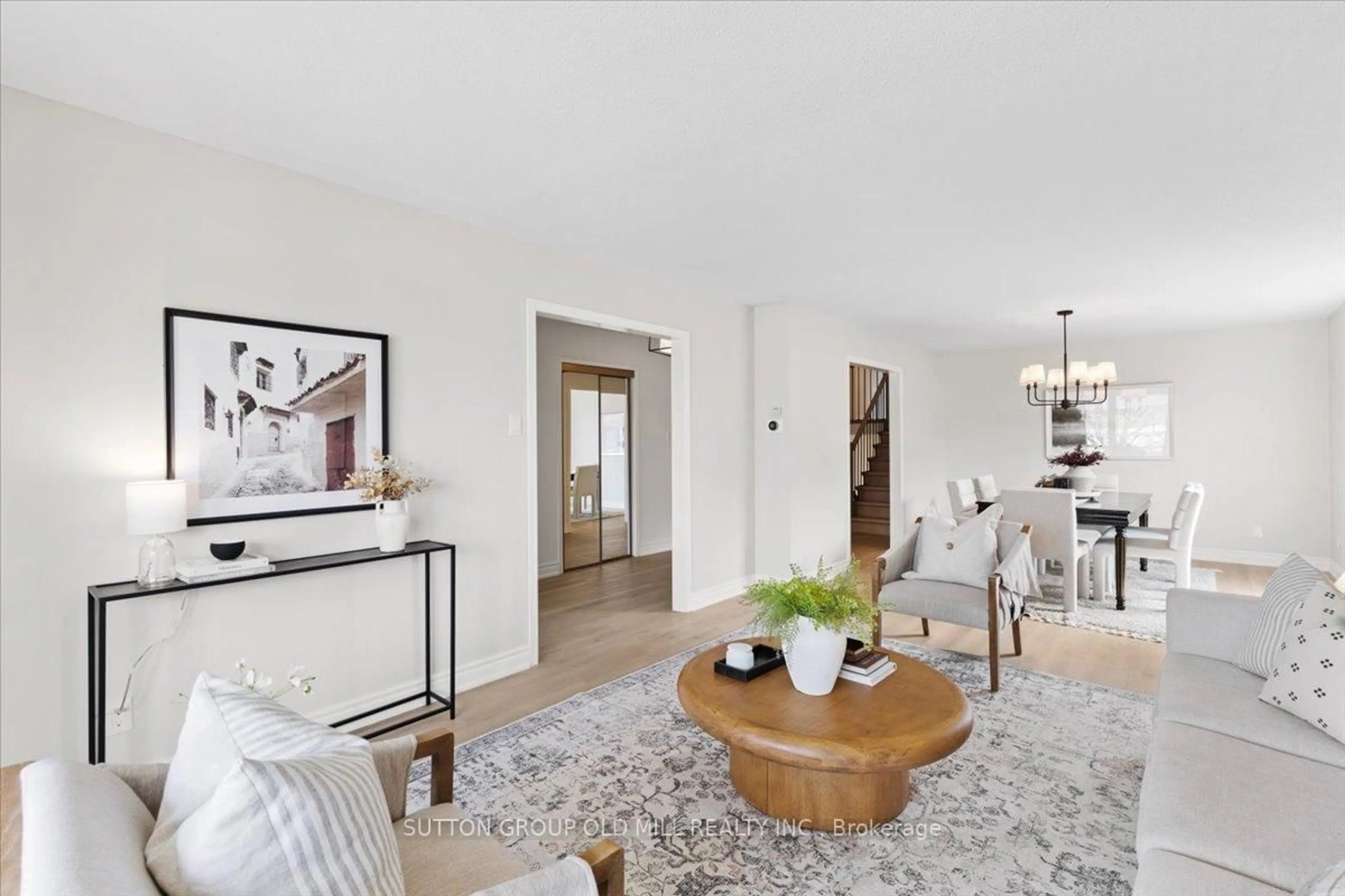 Living room with furniture, unknown for 37 Brandy Cres, Vaughan Ontario L4L 3C5