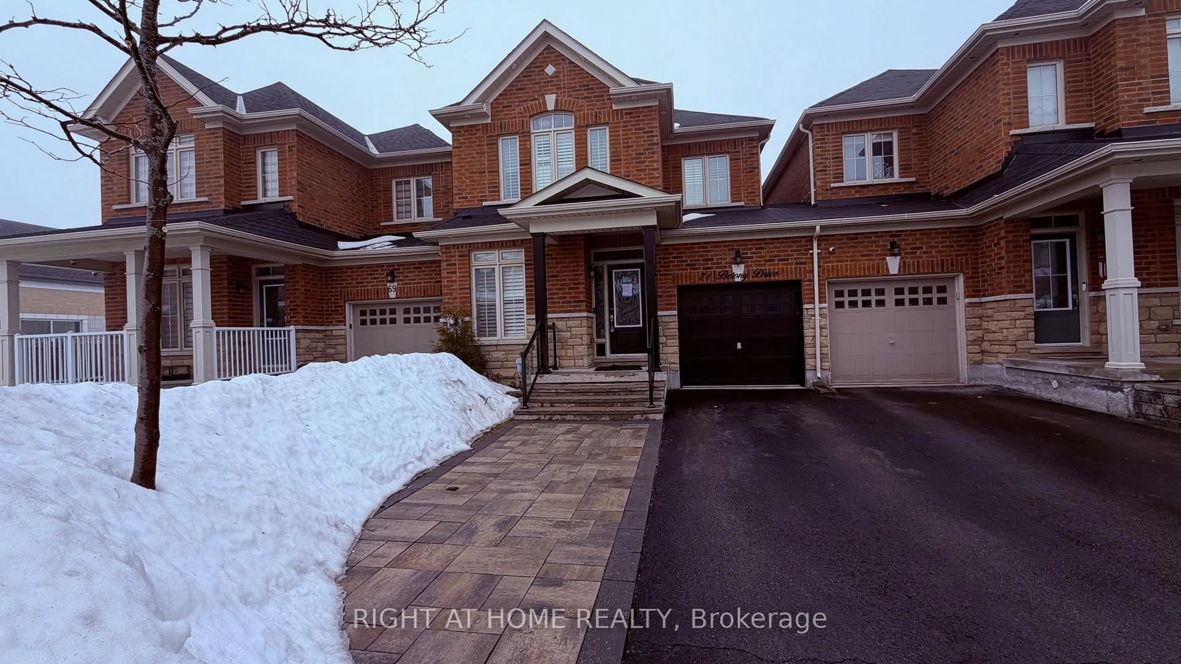 Home with brick exterior material, street for 71 Betony Dr, Richmond Hill Ontario L4E 0V6