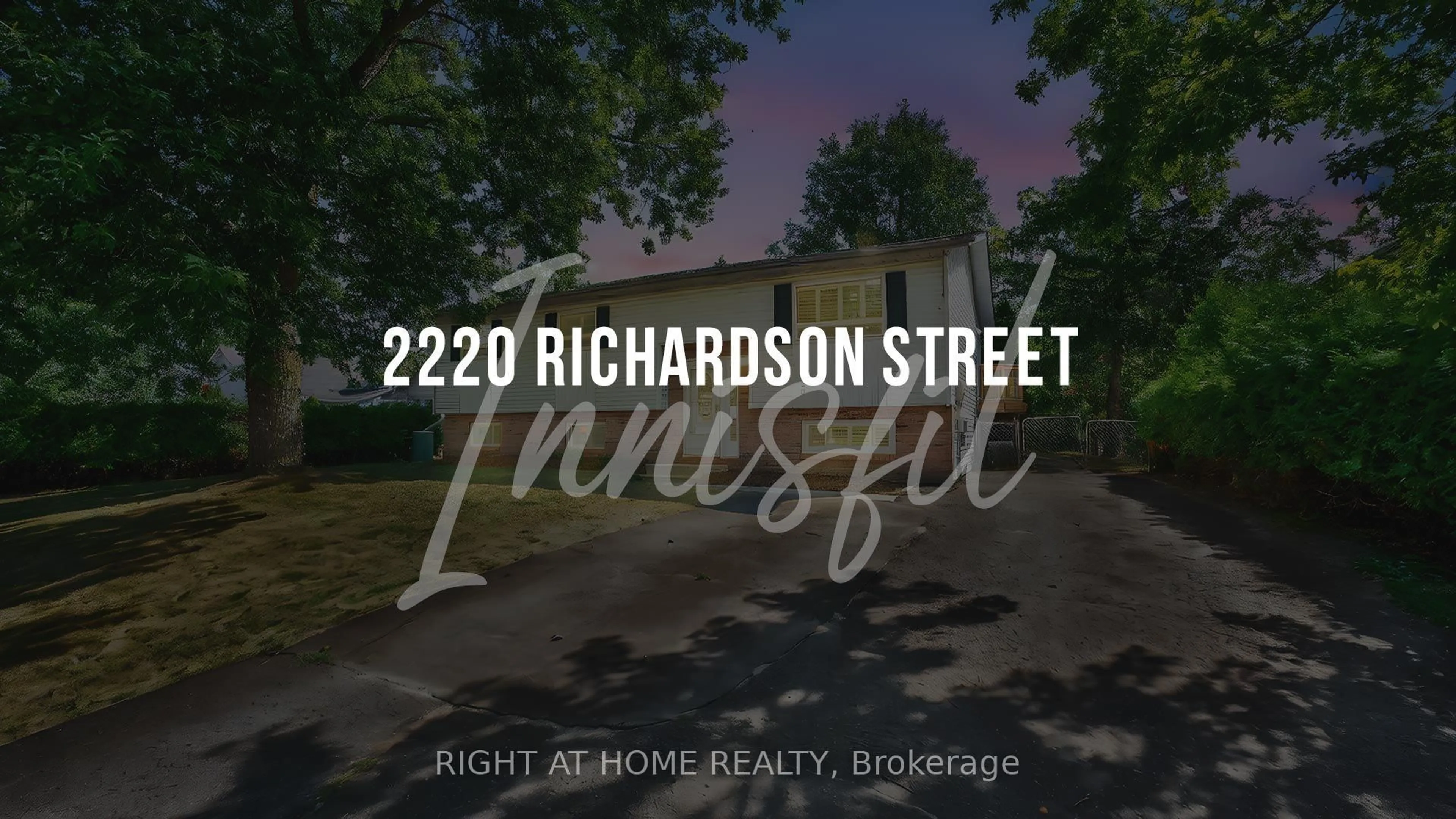 Blurry image for 2220 Richardson St, Innisfil Ontario L9S 1G5