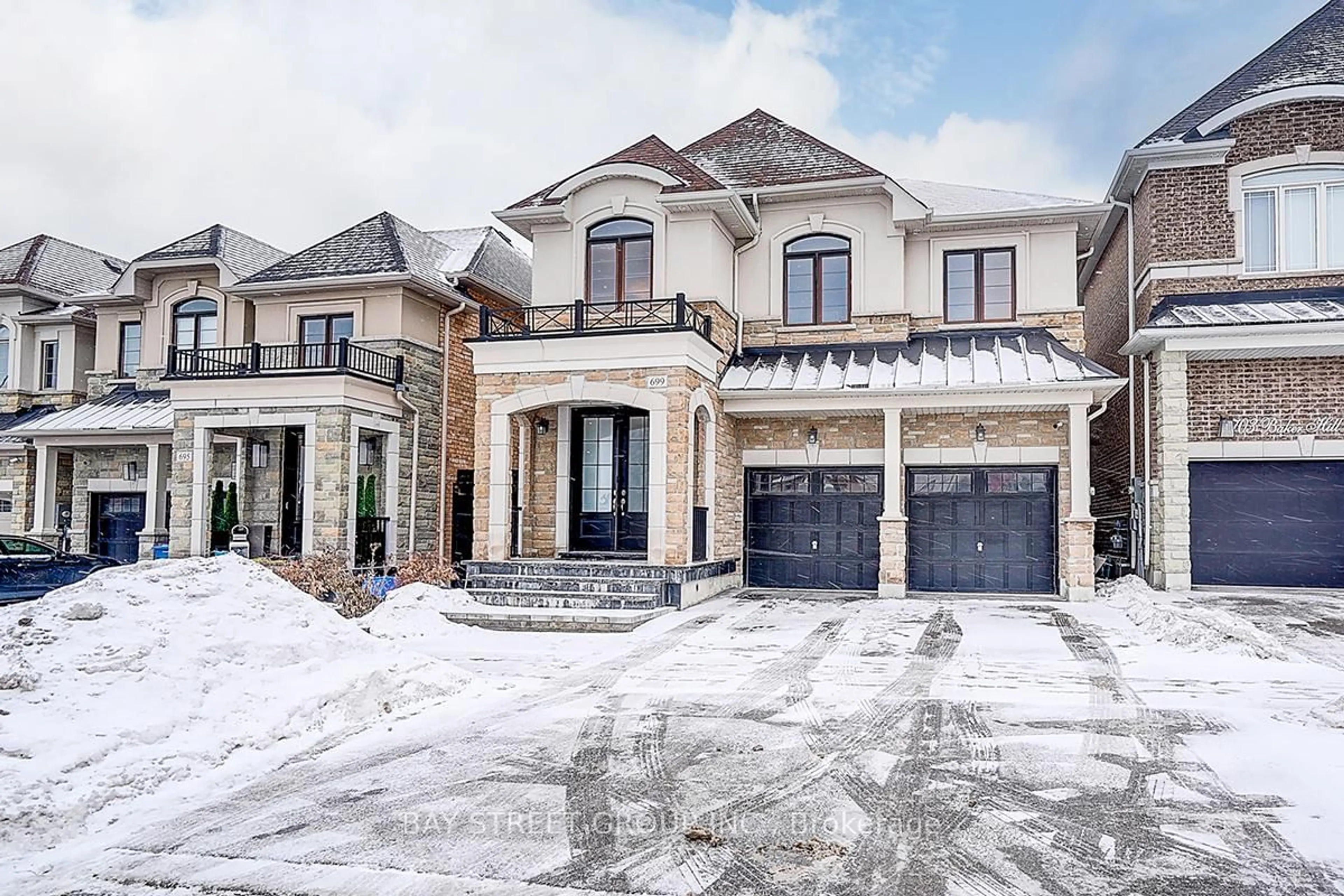 Home with brick exterior material, street for 699 Baker Hill Blvd, Whitchurch-Stouffville Ontario L4A 1Y8